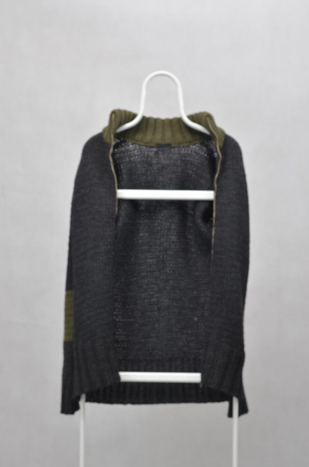 Dolce & Gabbana Vintage D&G Wool Knit Zip Sweater Cardigan size 48 (S-M) Size US S / EU 44-46 / 1 - 3 Thumbnail