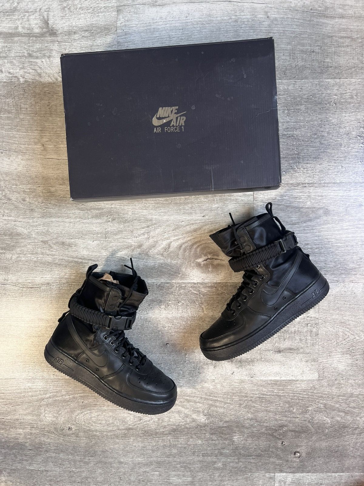 Nike Nike SF Air Force 1 High Triple Black Size US 7 / EU 40 - 1 Thumbnail