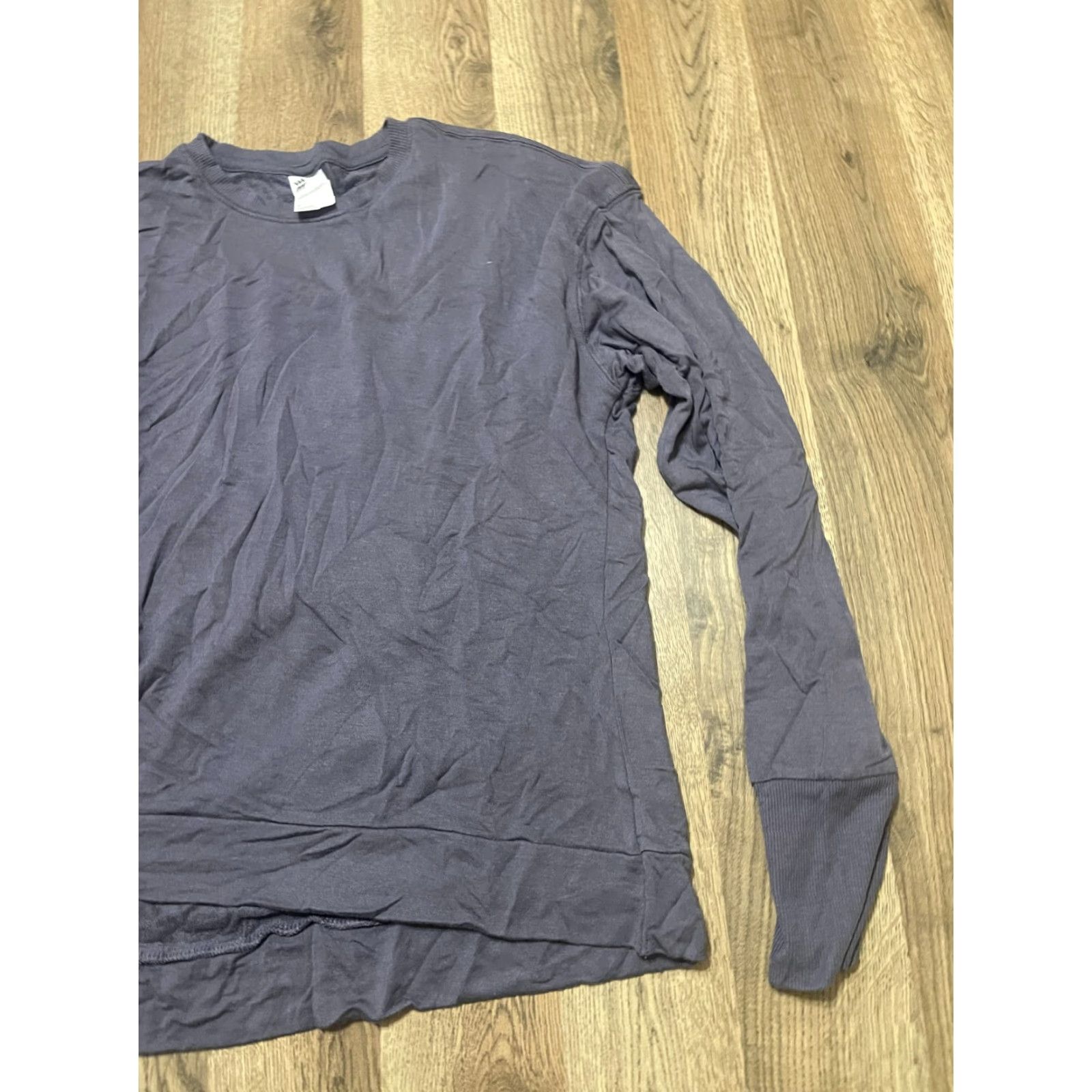 Vintage All In Motion Shirt Women's Small Purple Long Sleeve Crew Neck Activewear Size S / US 4 / IT 40 - 4 Thumbnail