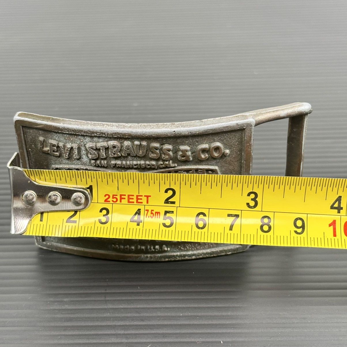 Levi's Vintage Levi Strauss & Co. Original Rivited Belt Buckle Size ONE SIZE - 7 Thumbnail