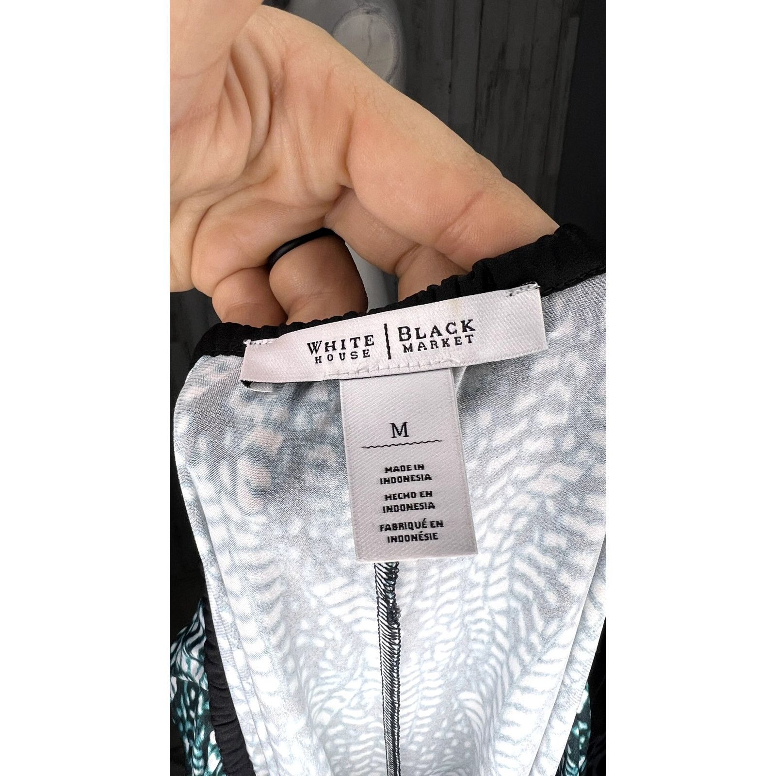 White House Black Market White House Black Market Women's Sleeveless Blouse Medium Size M / US 6-8 / IT 42-44 - 5 Thumbnail