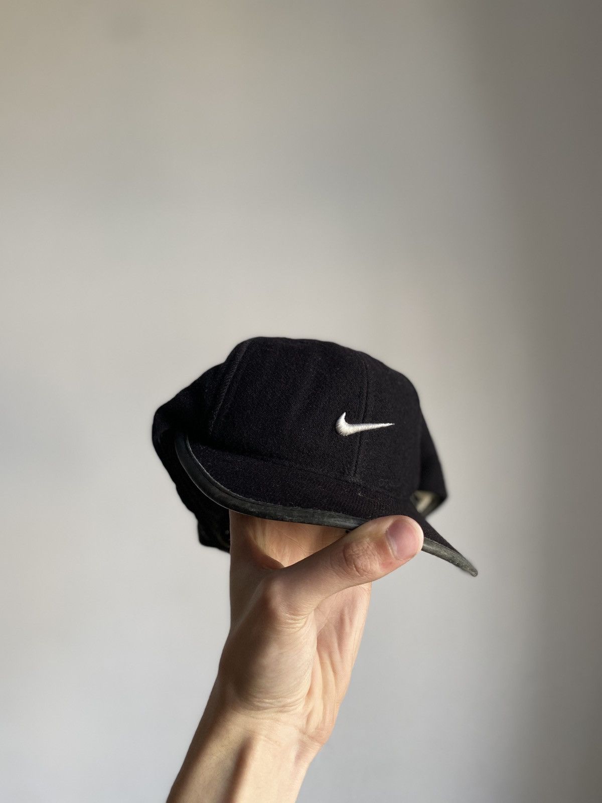 Nike × Vintage Vintage Red Tag Nike Black Leather Cap 5-Panel Size ONE SIZE - 2 Thumbnail