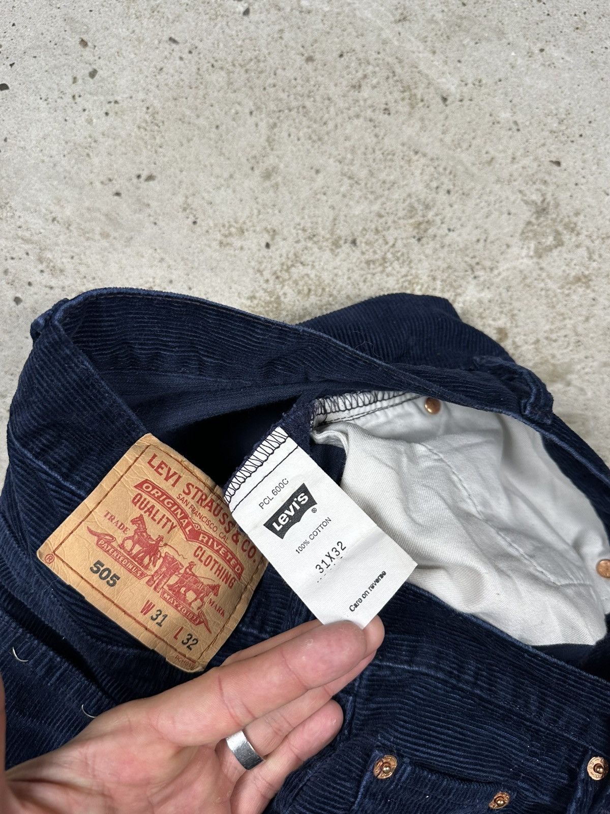 Levi's × Vintage Vintage 90s Levi’s 505 Blue Corduroy Pants Denim Jeans Size US 30 / EU 46 - 11 Thumbnail