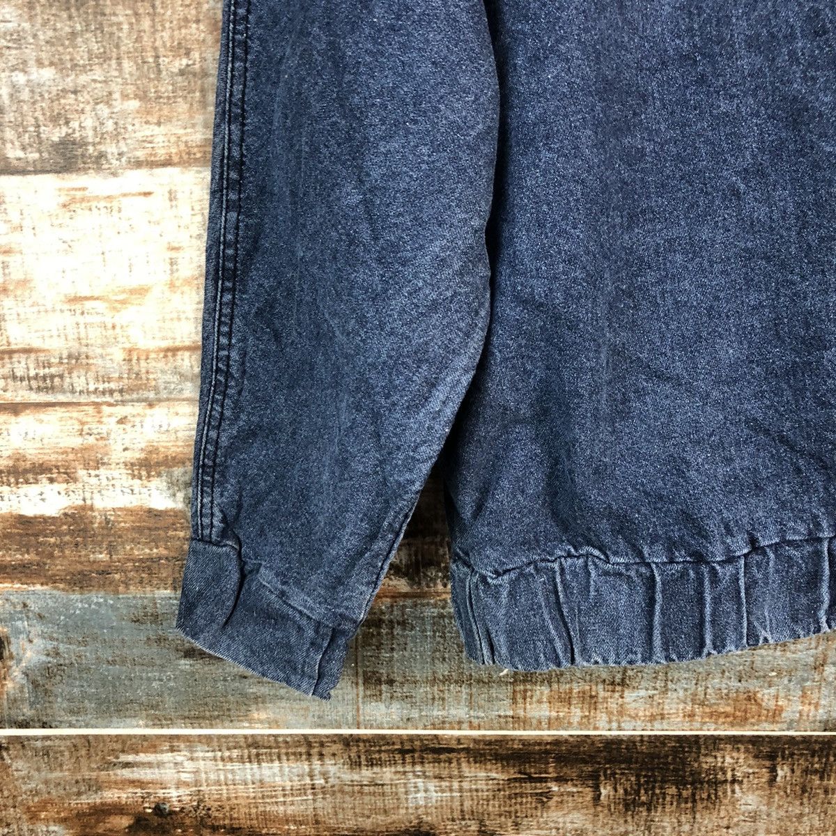 Japanese Brand Japanese Brand vintage Blue half Denim Sweatshirt #A2304 Size US L / EU 52-54 / 3 - 14 Thumbnail