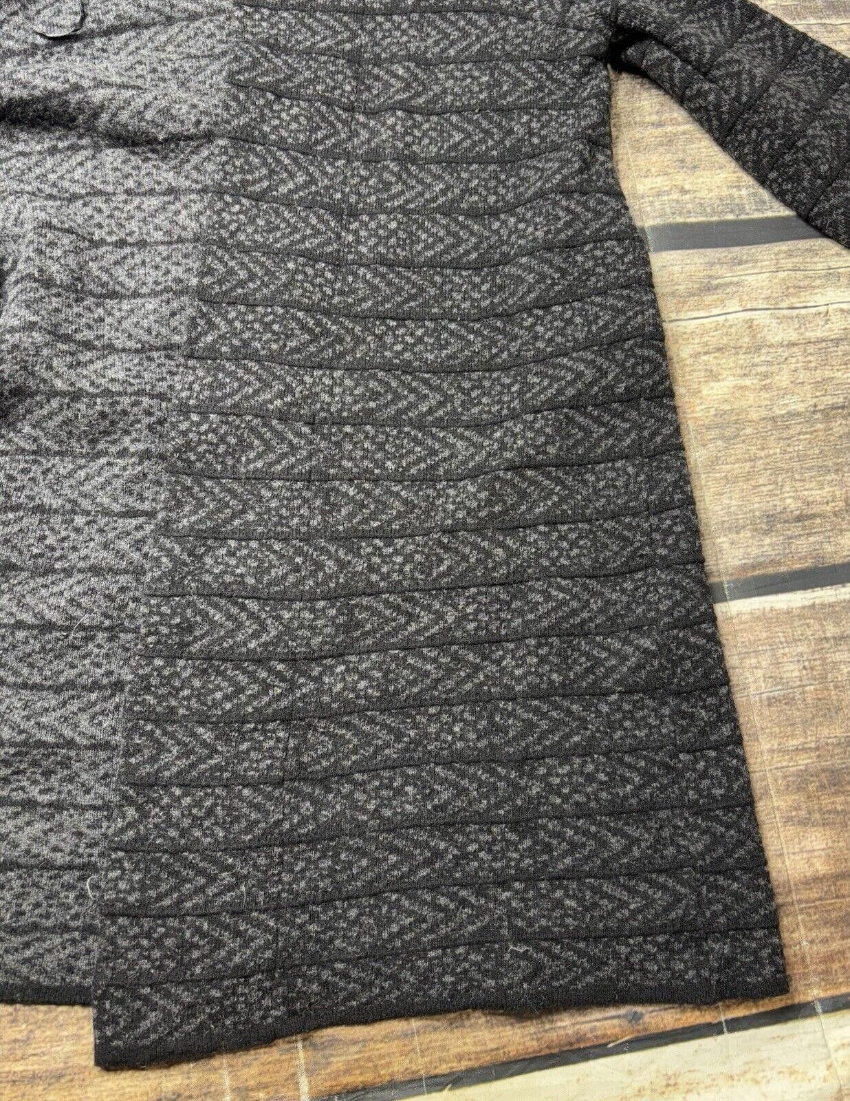 Other Chiaramente Cardigan Sweater Women Small Wool Italy Fishbone Size S / US 4 / IT 40 - 7 Thumbnail