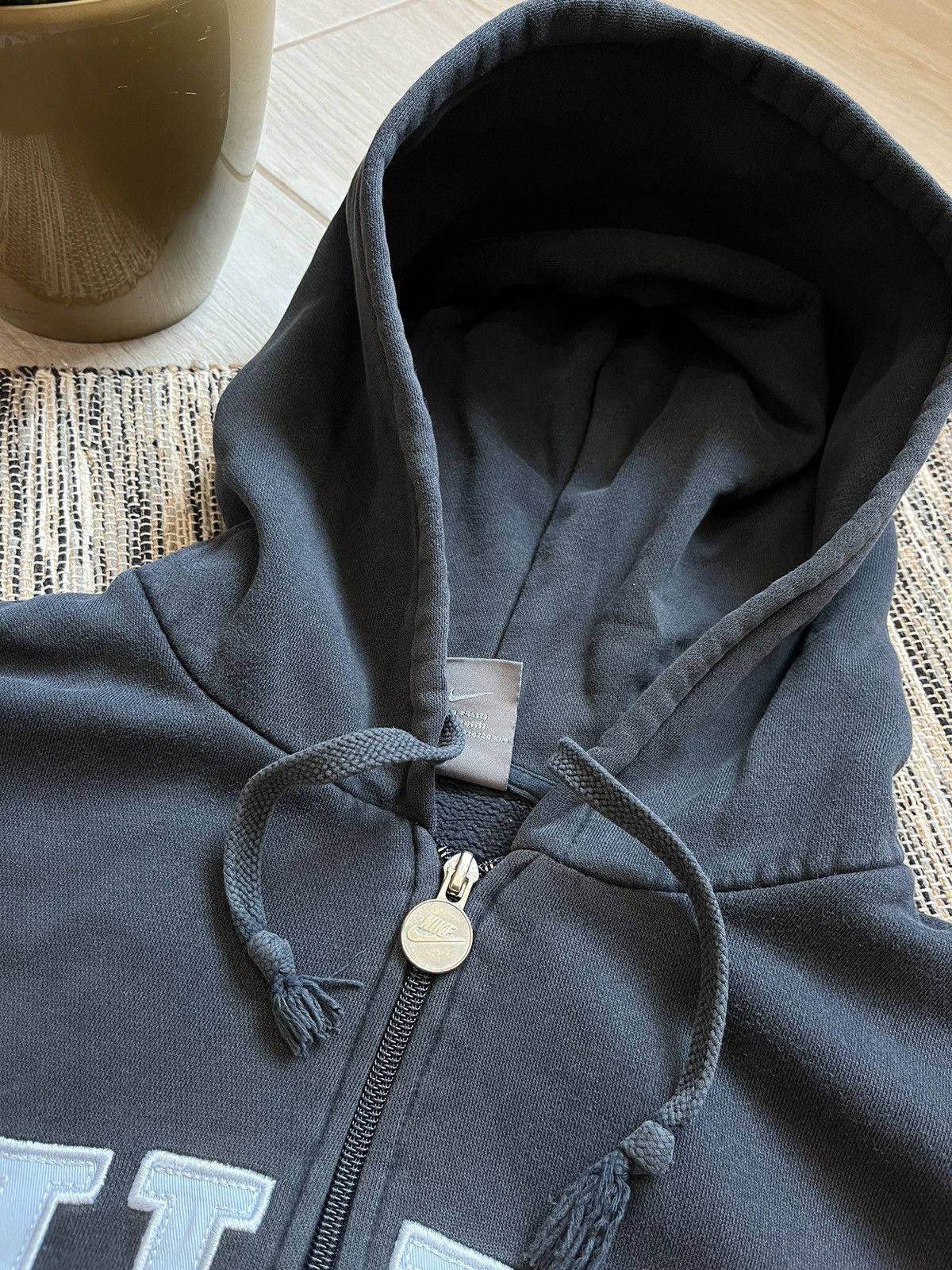 Nike × Vintage Vintage Nike Zip Hoodie big logo distressed style size XL Size US XL / EU 56 / 4 - 11 Thumbnail