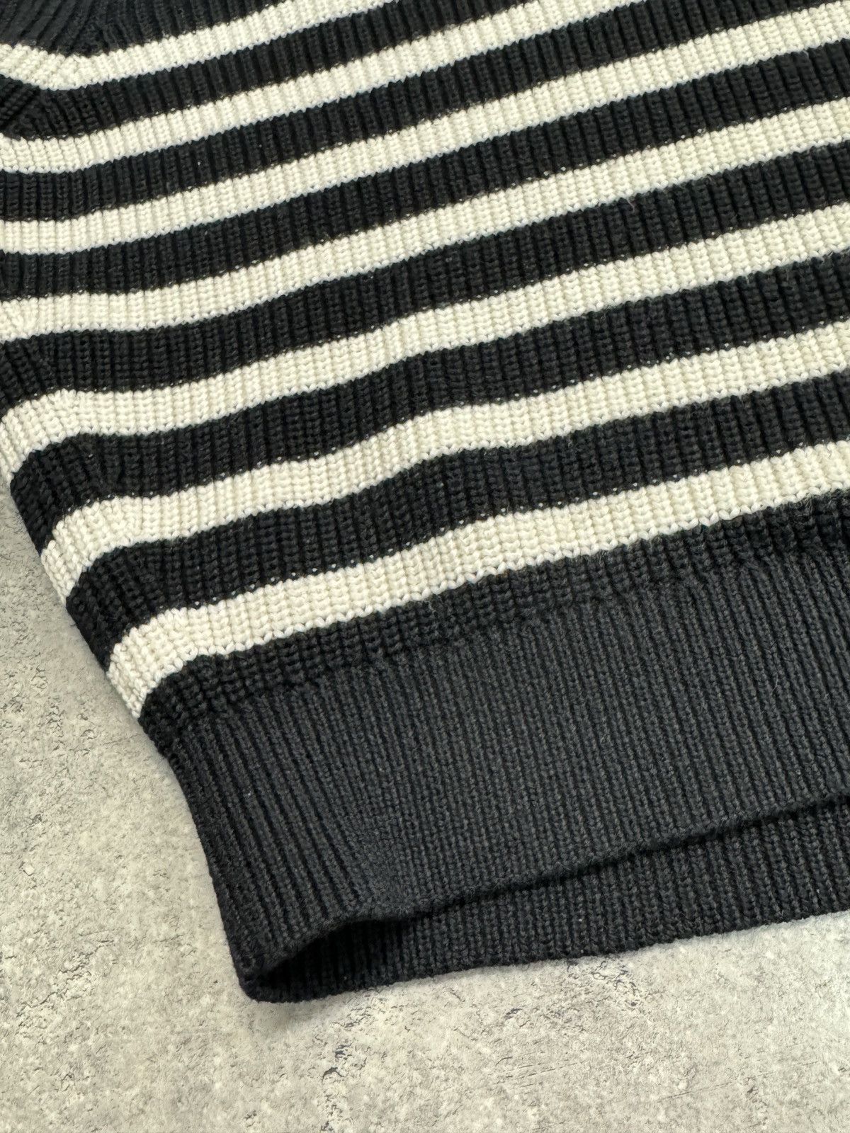 Cos CROPPED COS WOOL BLEND SWEATER KNIT BOXY COLLAR ZIP STRIPED Size US M / EU 48-50 / 2 - 5 Thumbnail