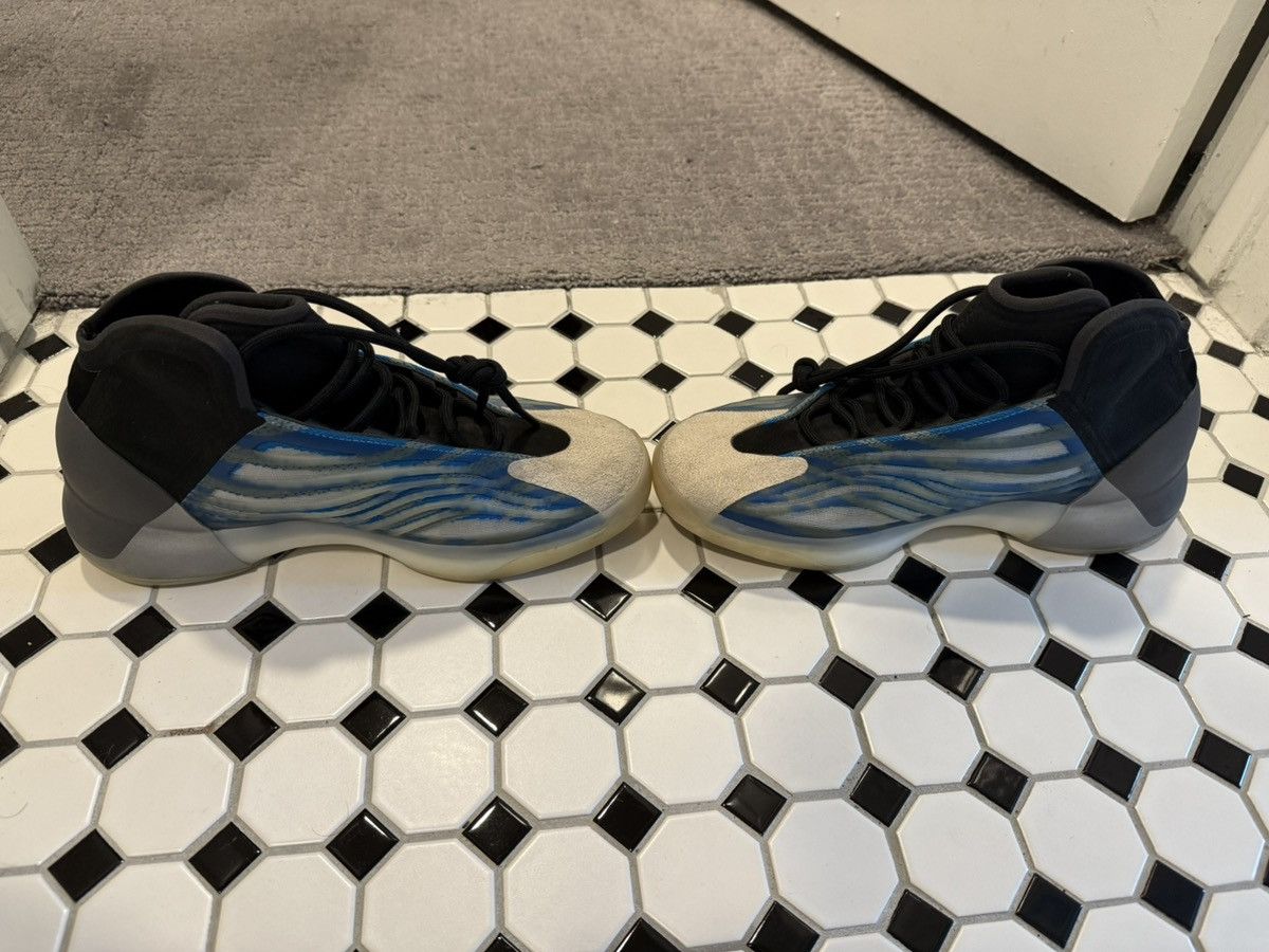 Yeezy Yeezy QNTM Frozen Blue Size US 10.5 / EU 43-44 - 6 Thumbnail