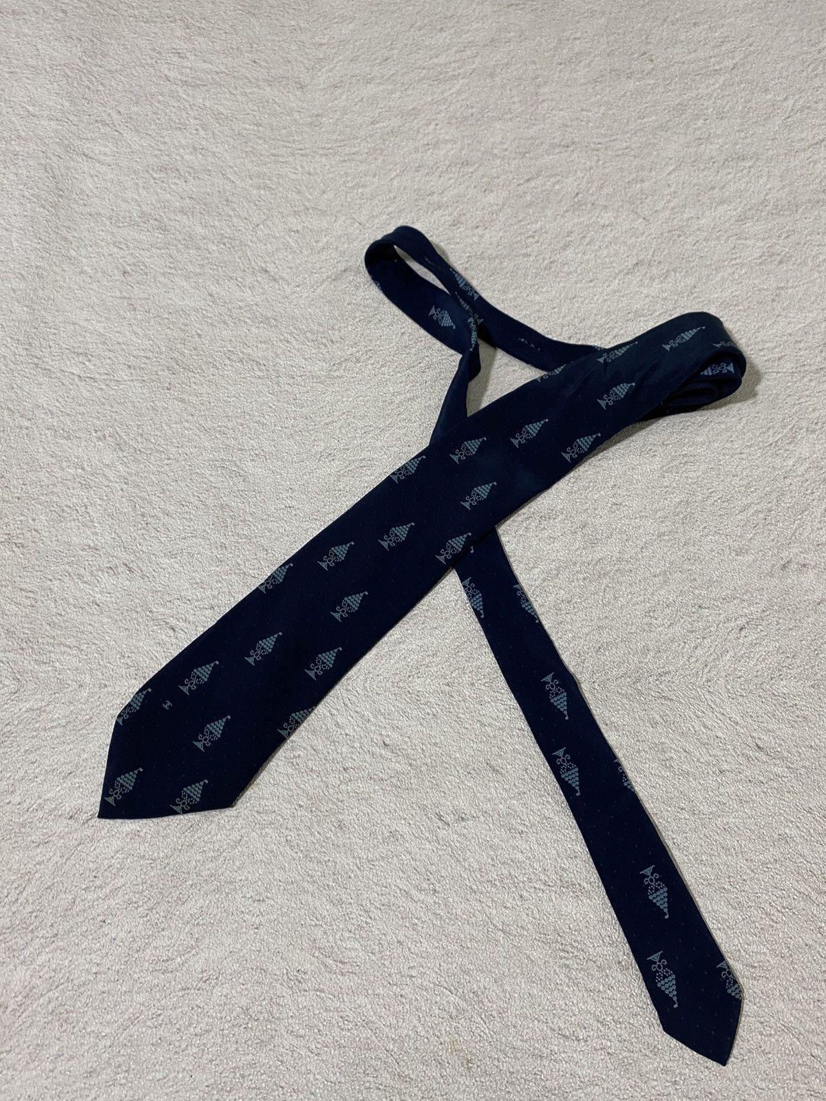 Chanel Vintage chanel tie Size ONE SIZE - 2 Thumbnail