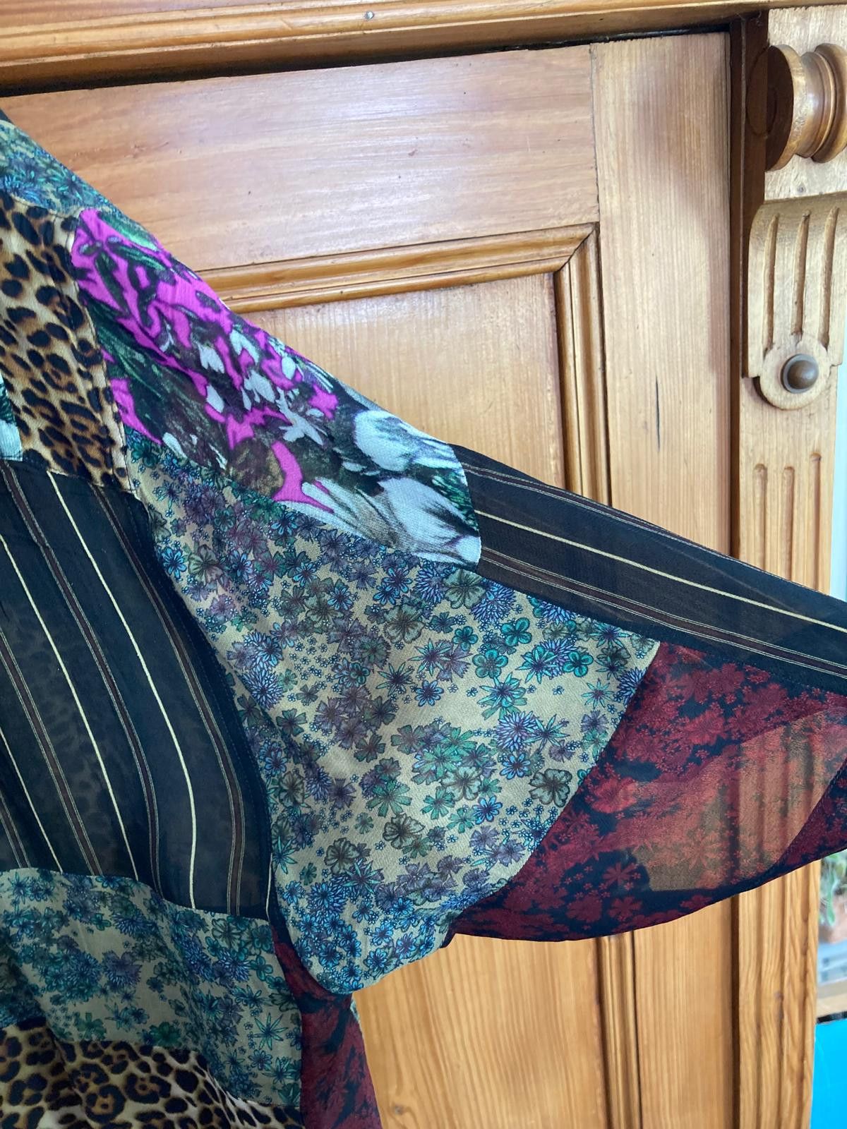 Dries Van Noten Dries Van Noten Leopard Floral Patchwork Shirt 50 L Size US L / EU 52-54 / 3 - 8 Thumbnail