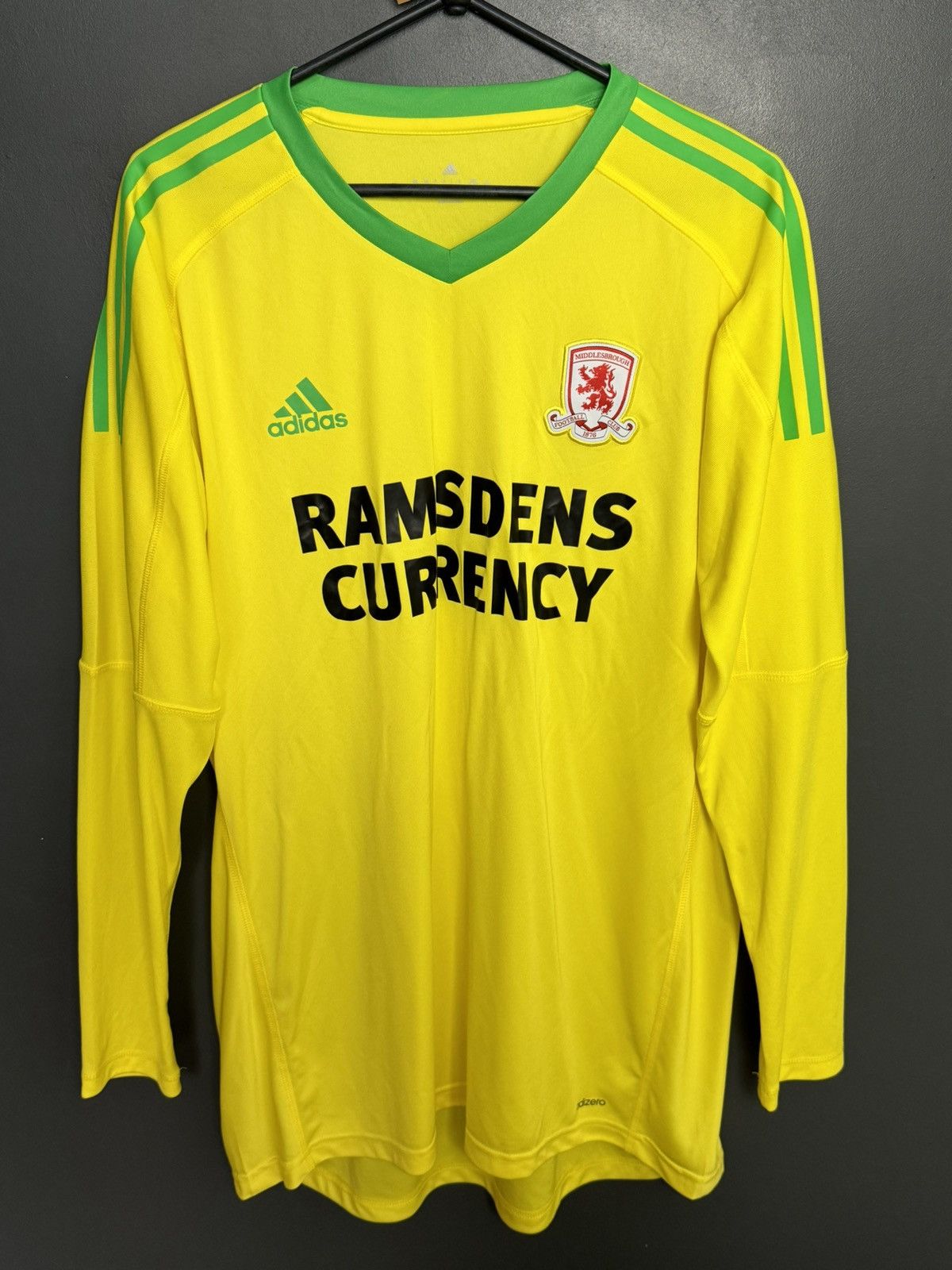 Adidas Middlesbrough 17/18 Goalkeeper Football Long Sleeve Jersey Size US XL / EU 56 / 4 - 1 Thumbnail