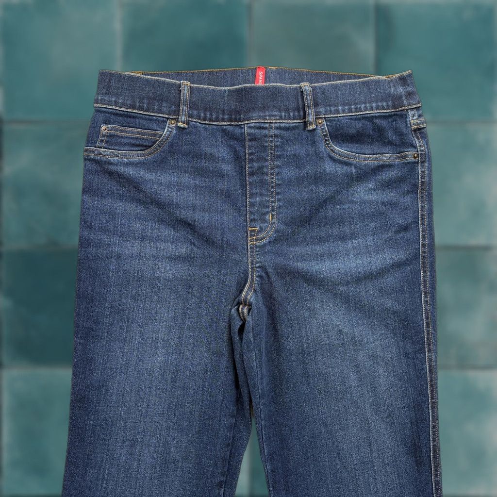 Spanx Spanx Jeans Womens Large Blue Flared Pull On Stretch Denim Shaping Mid Rise Jeans Womens Large Blue Flared Pull On Stretch Denim Shaping Mid Rise Size 36" / US 14 / IT 50 - 1 Thumbnail
