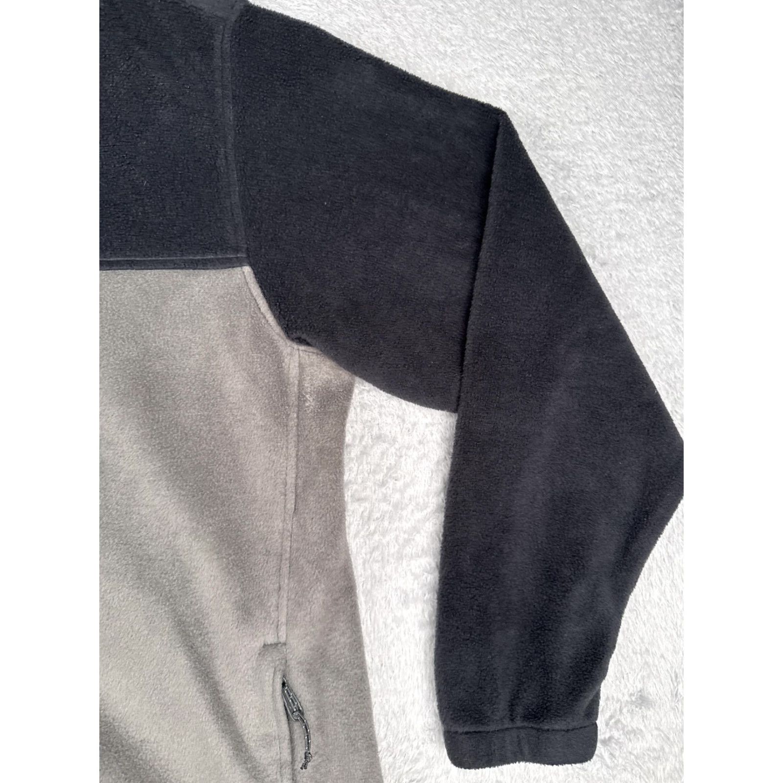 Vintage Columbia Jacket Mens 2XL Fleece Full Zip Outdoor Hiking Coat Gray Black Zip Pockets Columbia Logo Size US XXL / EU 58 / 5 - 3 Thumbnail