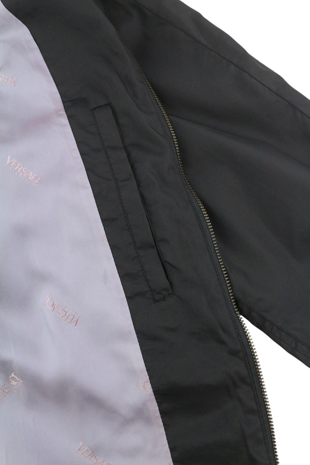 Versace 50 Black High Band Neck Lined Zipper Pockets 86459 Size US M / EU 48-50 / 2 - 7 Thumbnail