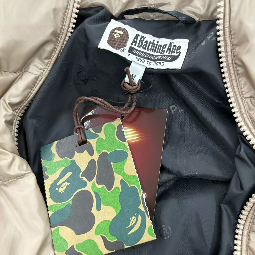 Bape BAPE SHARK FULL ZIP DOWN JACKET Size US M / EU 48-50 / 2 - 6 Thumbnail