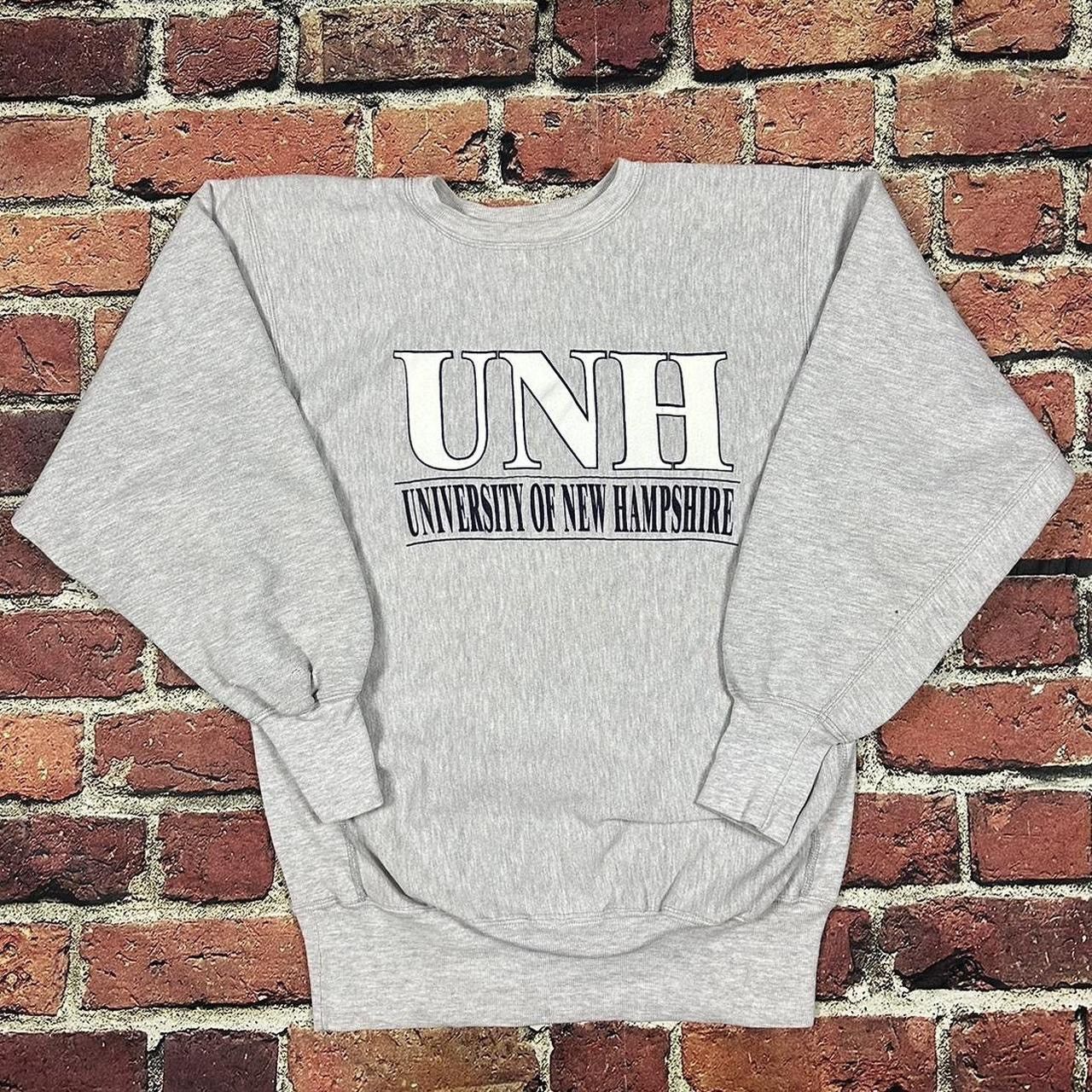 Champion Vintage University New Hampshire Reverse Weave Sweatshirt Size US XL / EU 56 / 4 - 1 Thumbnail