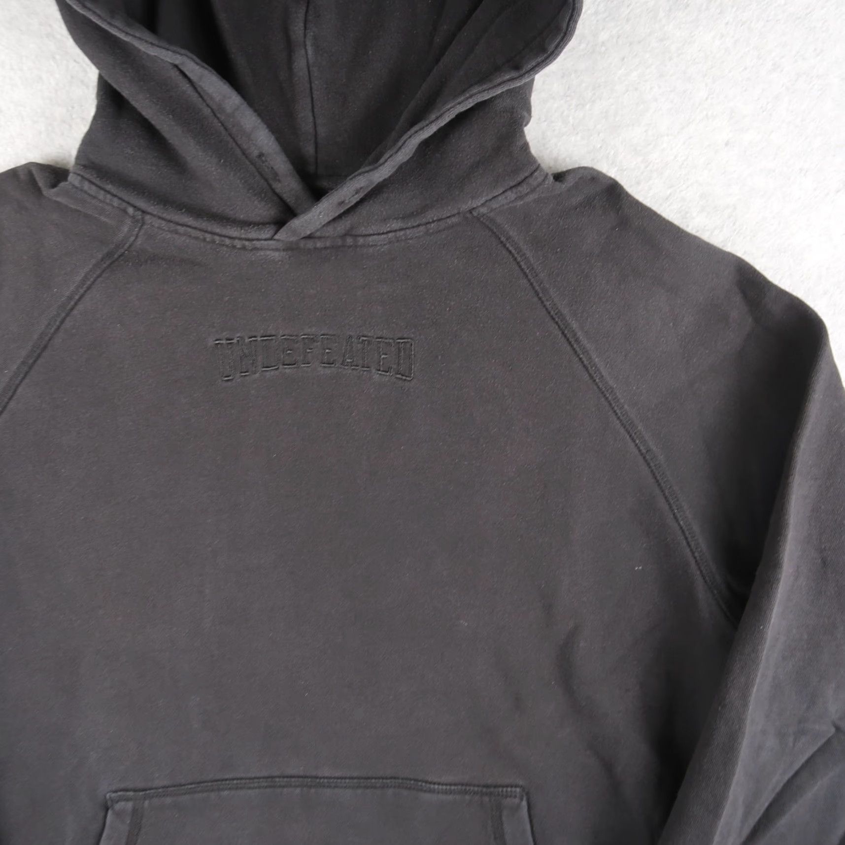 Undefeated VINTAGE Undefeated Hoodie Black M Medium Logo 90s Football Skate Mens Pullover Hooded Size US M / EU 48-50 / 2 - 6 Thumbnail