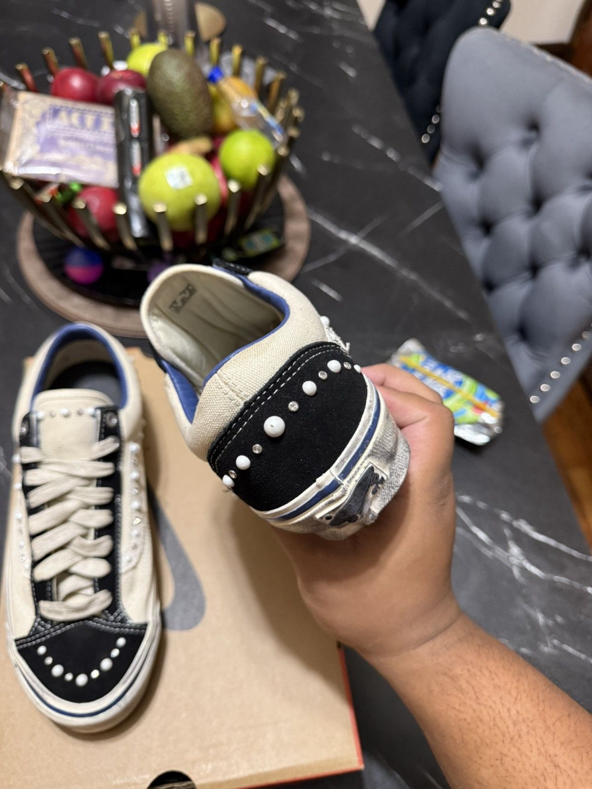 Satoshi Nakamoto × Vans Vans Otw Pearlized Pack Marshmallow Size 7.5 Size US 7.5 / EU 40-41 - 5 Thumbnail