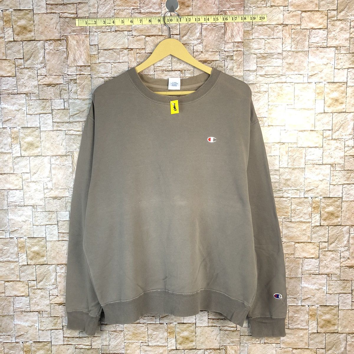 Champion × Vintage Champion vintage faded Brown Sweatshirt #A497 Size US XL / EU 56 / 4 - 1 Thumbnail
