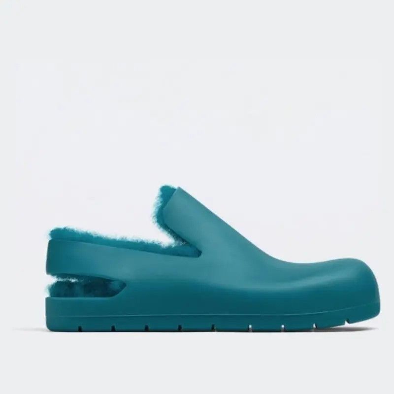 o1n1vont1224 Puddle Mules in Blue