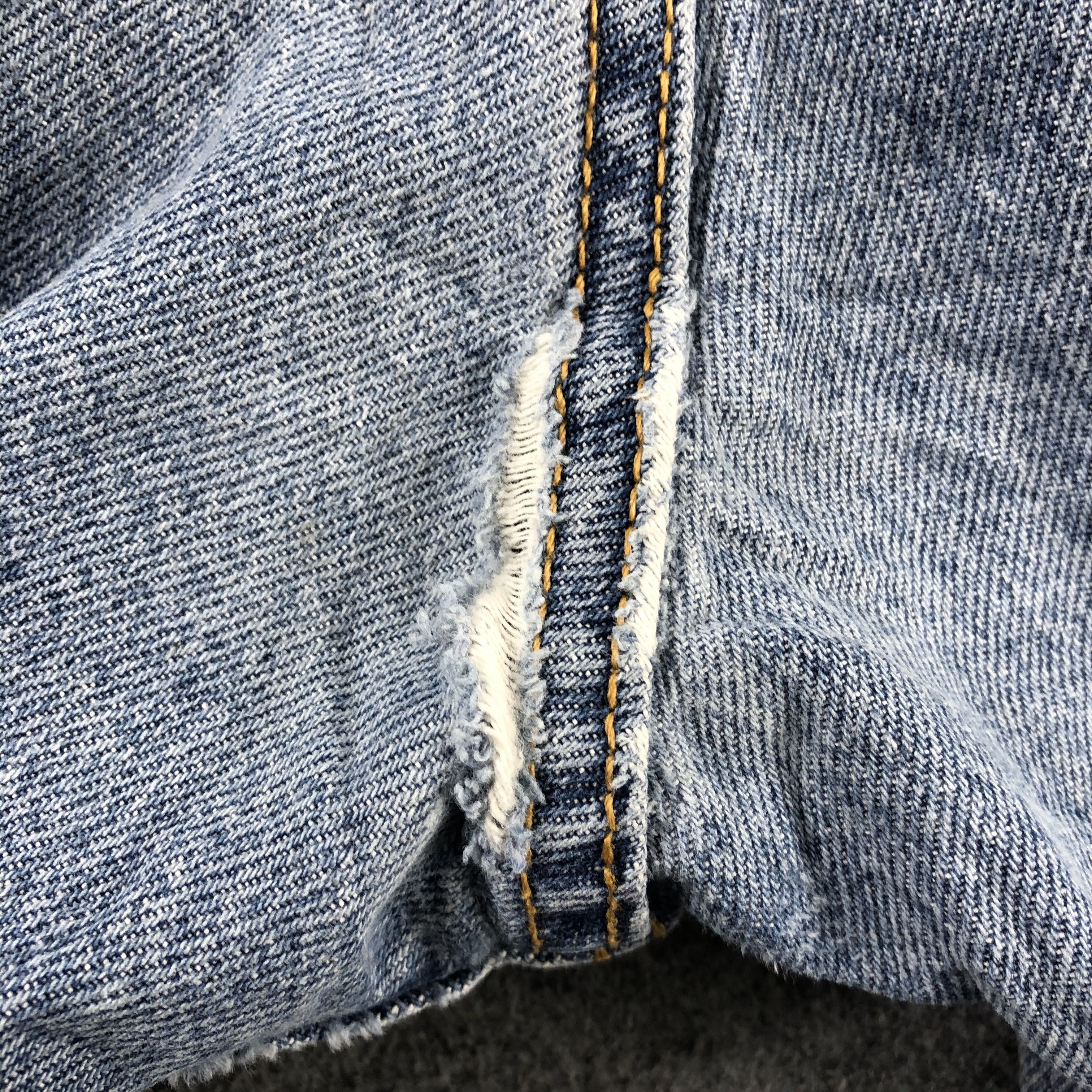 Levi's Vintage Blue Wash Levis 505 Jeans-J2619 Size US 43 - 8 Thumbnail