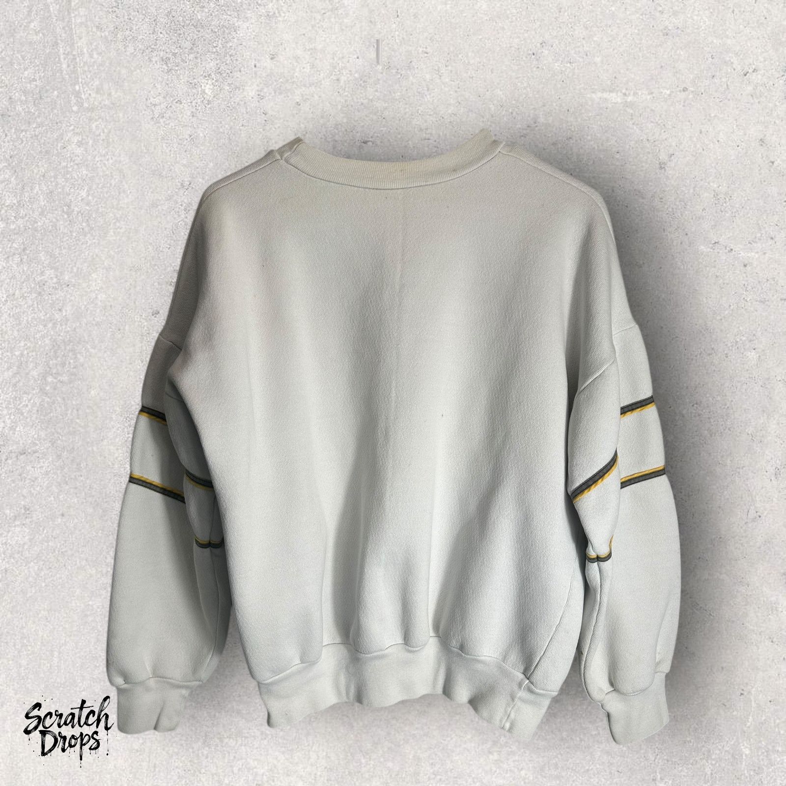 Other Vintage 80s Iowa Basketball Size M Pullover White Crewneck Size US M / EU 48-50 / 2 - 5 Thumbnail