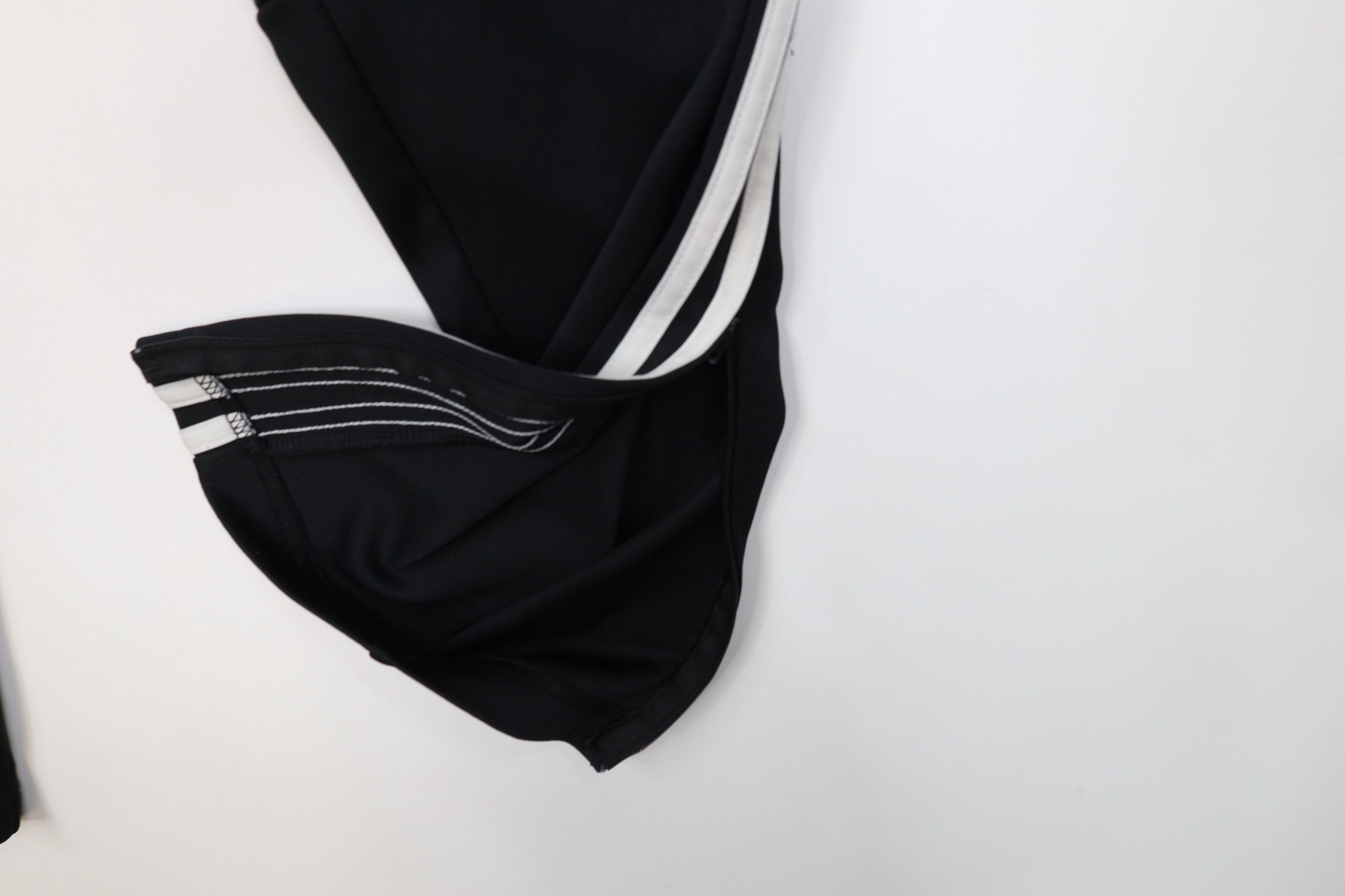Adidas Vintage Y2K Adidas Striped Tapered Leg Running Soccer Pants Size US 34 / EU 50 - 5 Thumbnail