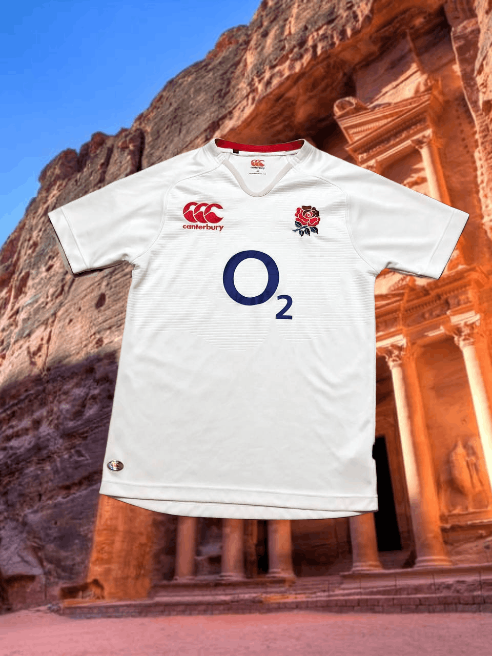 Canterbury of New Zealand Vintage Jerseys Canterbury white logo O2 T-Shirt Y2K Size US M / EU 48-50 / 2 - 1 Thumbnail