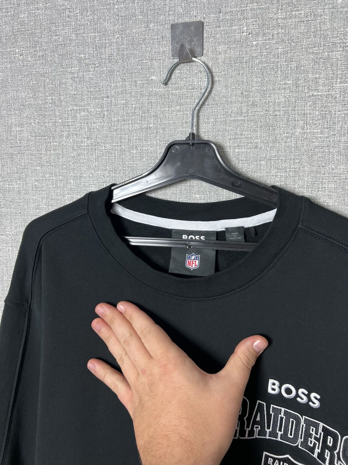Hugo Boss BOSS x NFL Las Vegas Raiders Drive Crew Pullover Sweatshirt Size US XXL / EU 58 / 5 - 5 Thumbnail