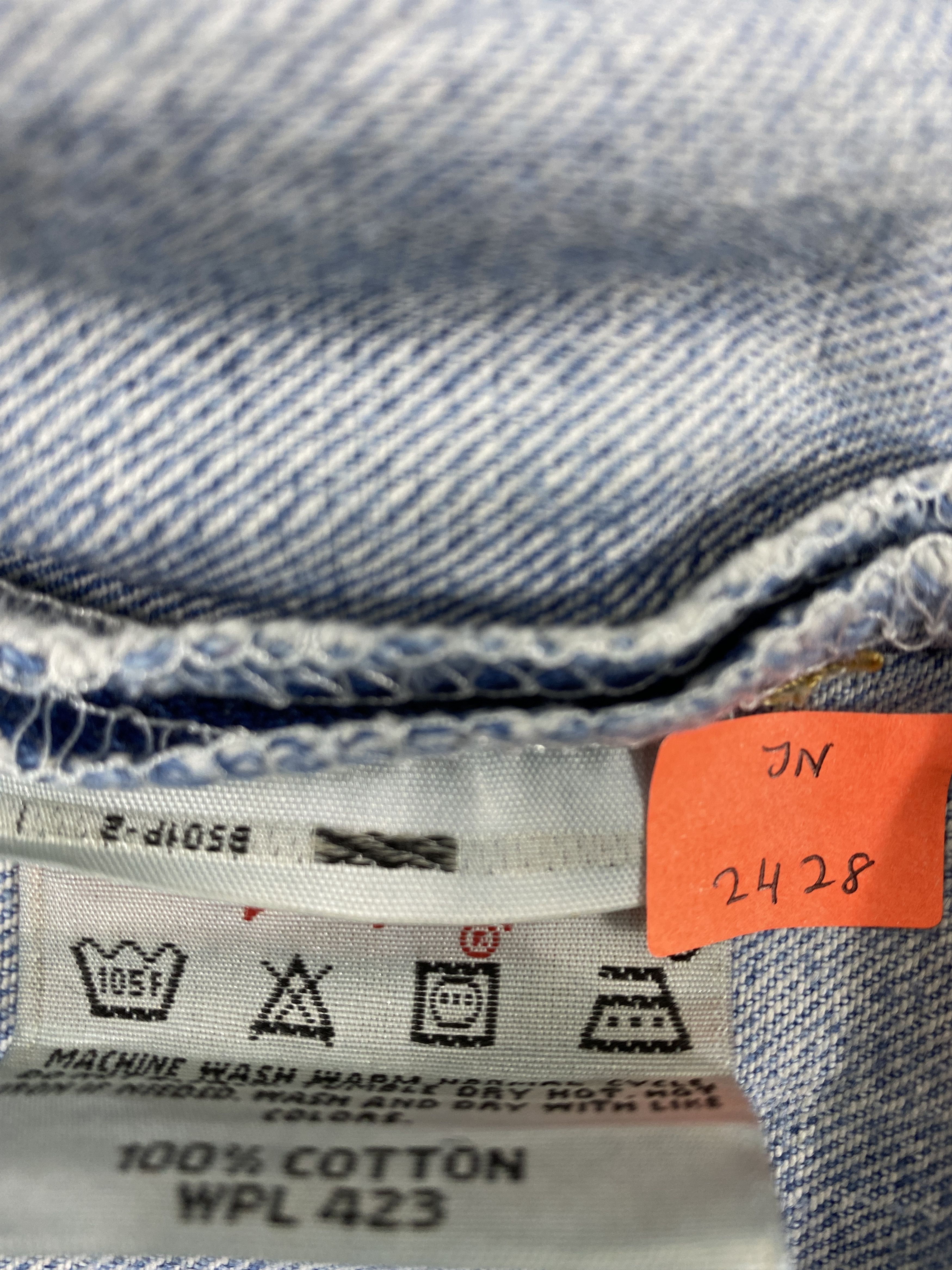 Levi's 90's Light Blue Vintage Levi's 501 Jeans 37x29 Denim -JN2428 Size US 37 - 10 Thumbnail