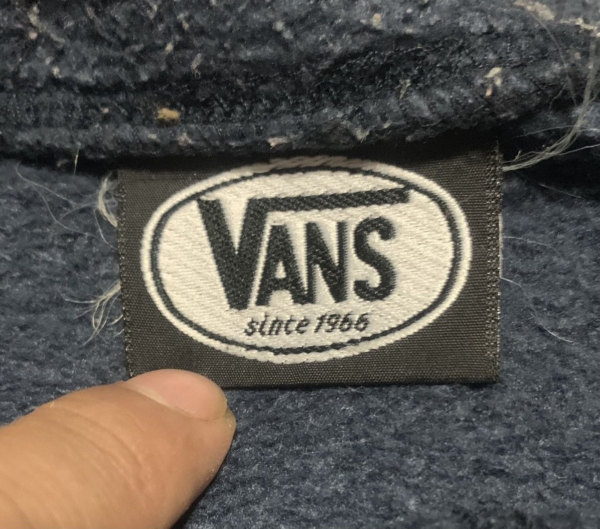 Vans Vintage 90s Vans Hoodie Sun Faded Size US M / EU 48-50 / 2 - 6 Thumbnail