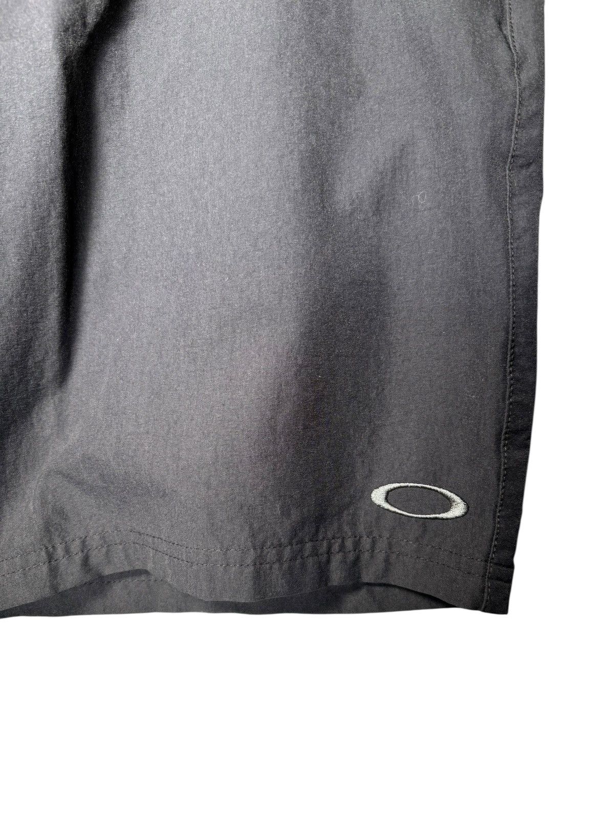 Oakley Vintage Oakley Shorts Size US 32 / EU 48 - 2 Thumbnail