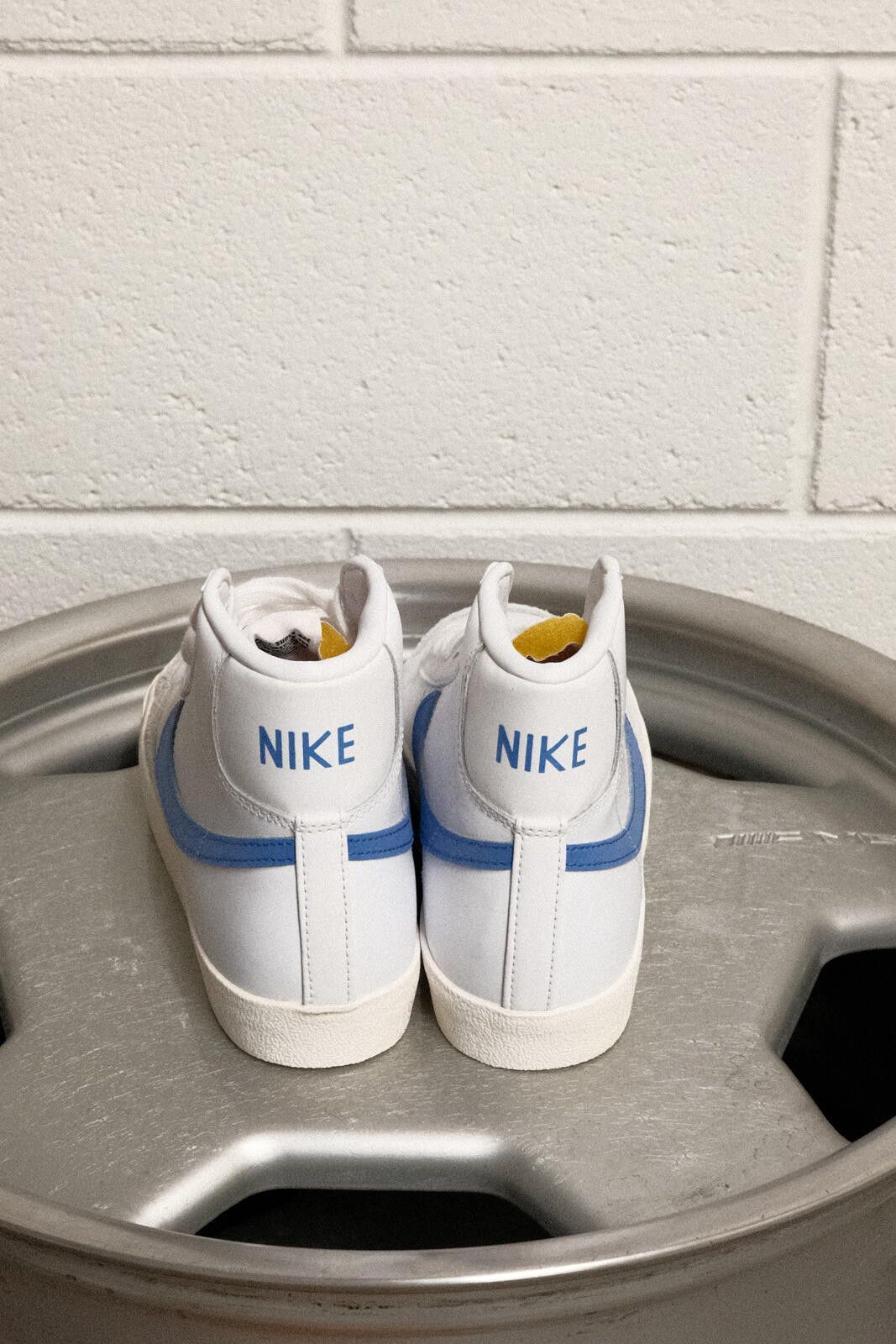 Nike Nike Blazer Mid White and Blue Sneakers US MEN 8.5 Size US 9 / EU 42 - 3 Thumbnail