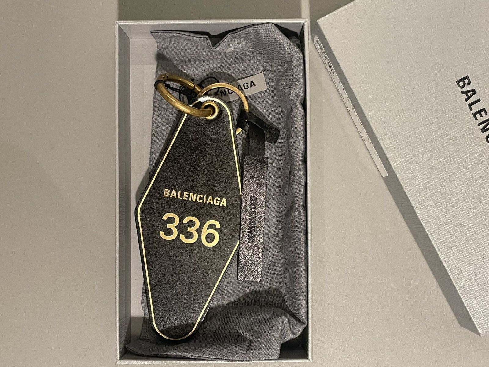 Balenciaga Balenciaga Calf Lether key ring. NEW Size ONE SIZE - 1 Thumbnail