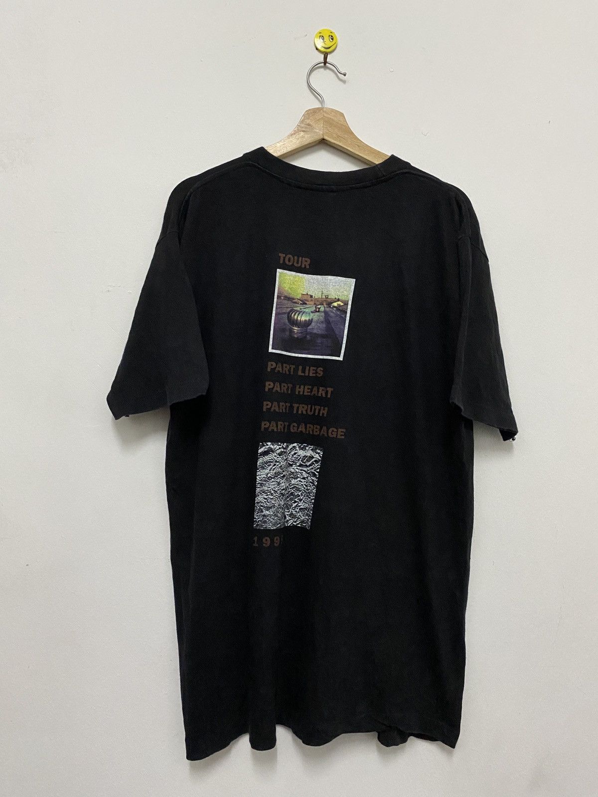 Band Tees × Vintage Vintage 1995 REM Lies Truth Heart Garbage Tour Rare Size US L / EU 52-54 / 3 - 4 Thumbnail
