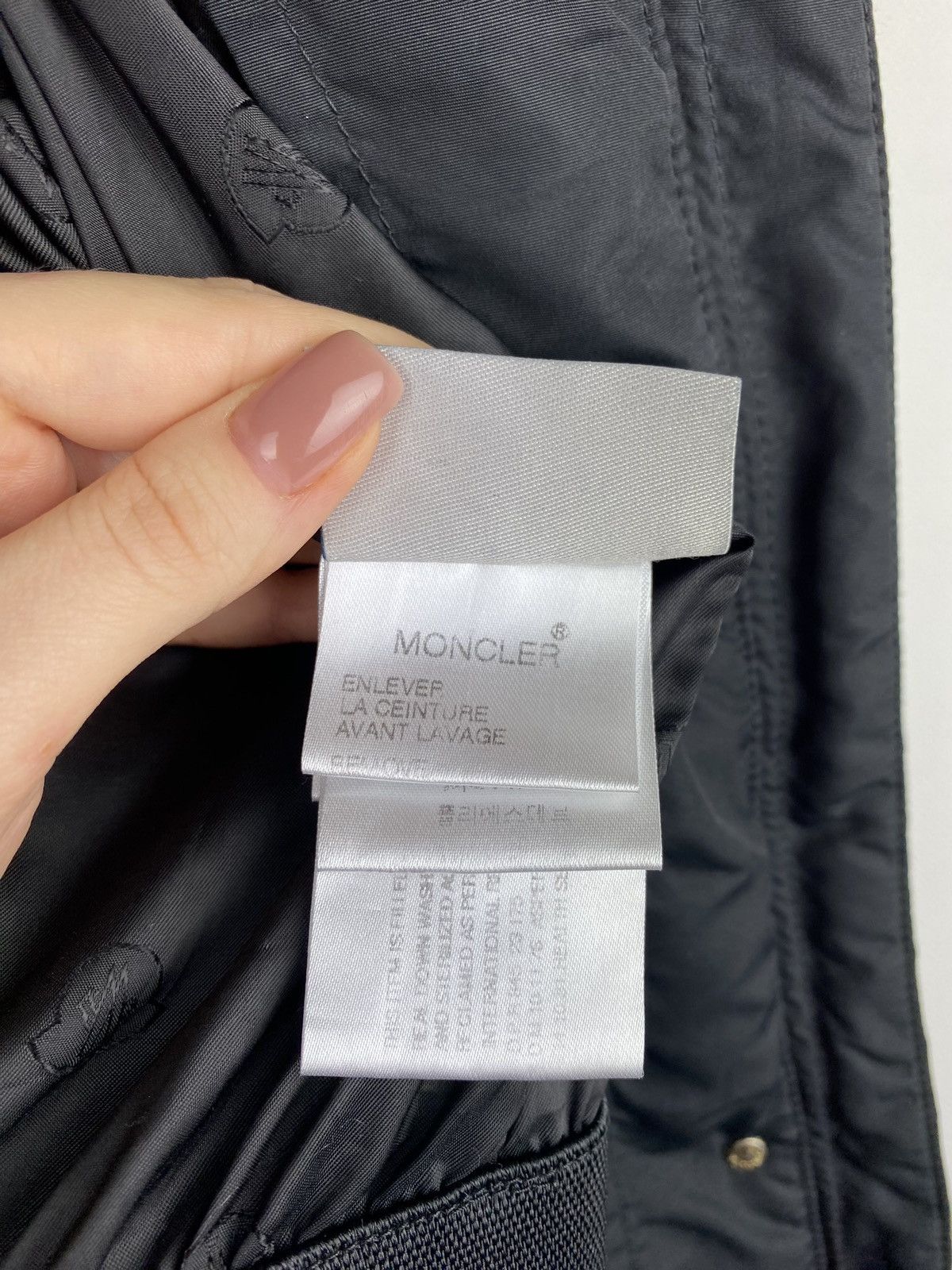 Moncler Moncler Aretha ladies hooded belted down jacket Size L / US 10 / IT 46 - 17 Thumbnail