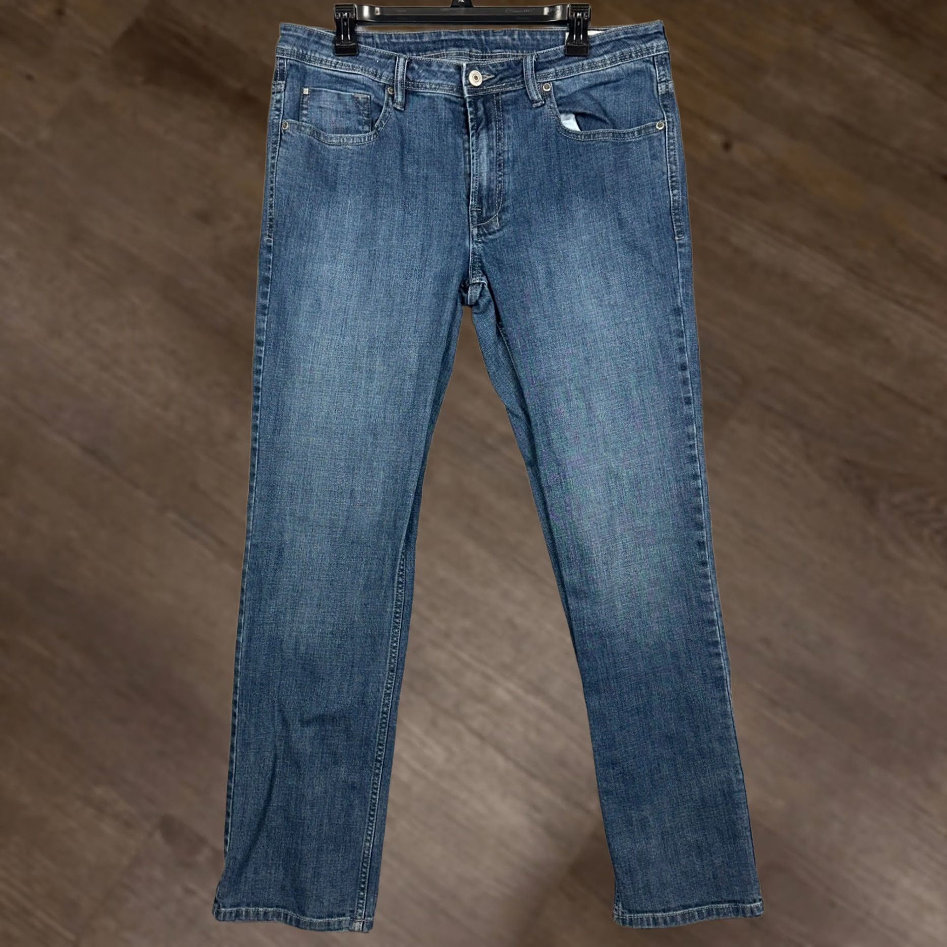 Buffalo David Bitton Buffalo David Bitton Jackson X Jeans Mens 34X32 Blue Straight Leg Jeans EUC Size US 34 / EU 50 - 1 Thumbnail