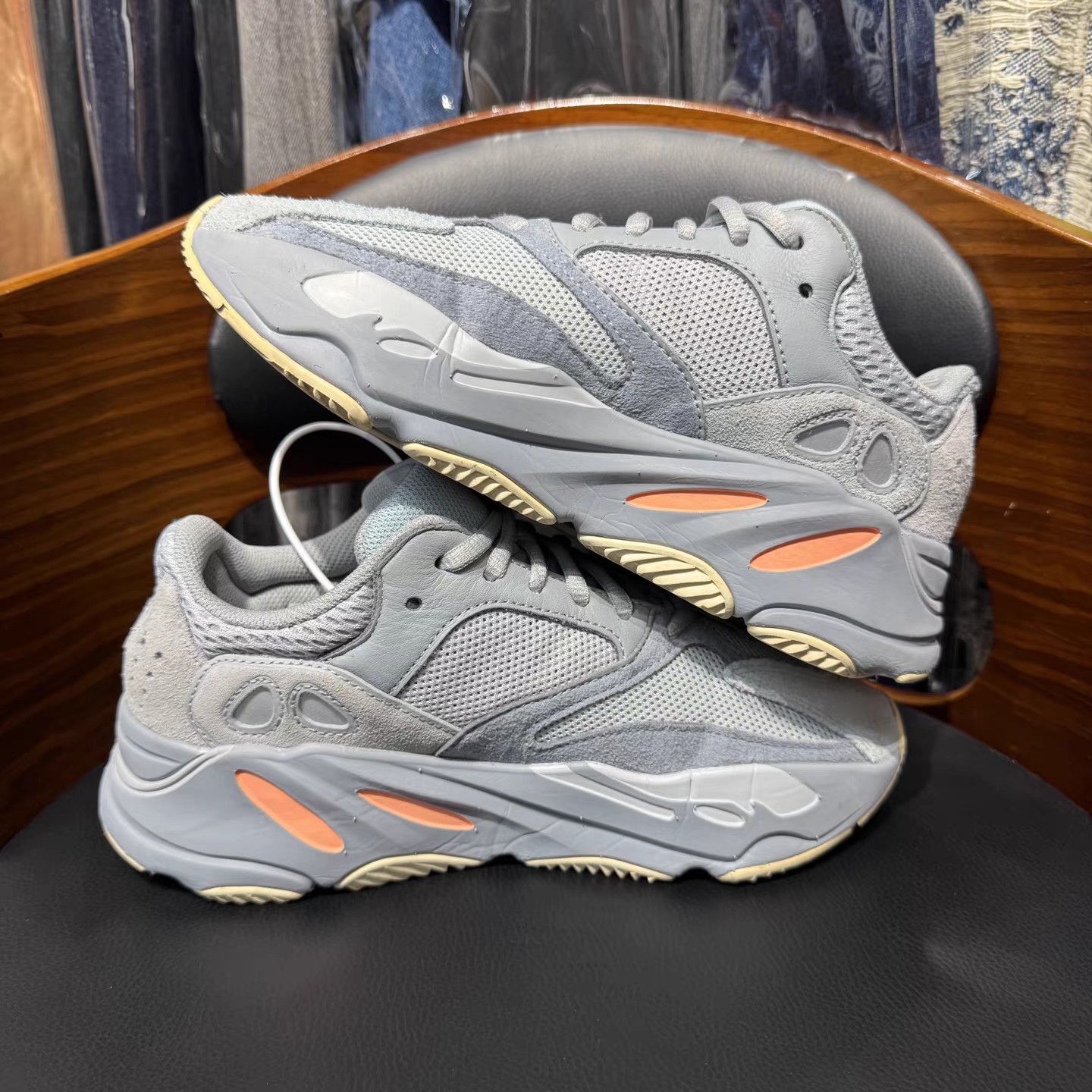 Yeezy Yeezy 700 Inertia Blue Grey K15 Size US 8 / IT 38 - 7 Thumbnail