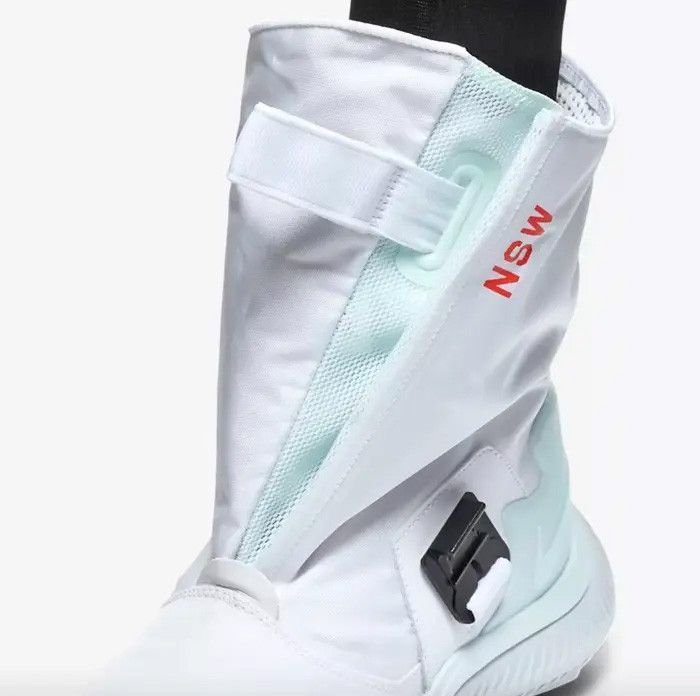 Nike Lab Wmns NSW Gaiter Boot 'Barely Green' (2017) AA0528-100 Size US 9 / IT 39 - 19 Thumbnail