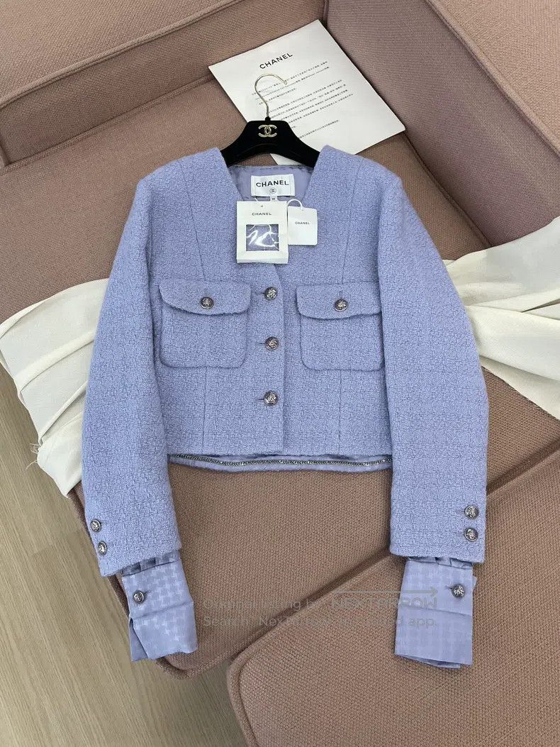 Chanel Chanel Manchester series purple V-neck tweed jacket Size XS / US 0-2 / IT 36-38 - 1 Thumbnail
