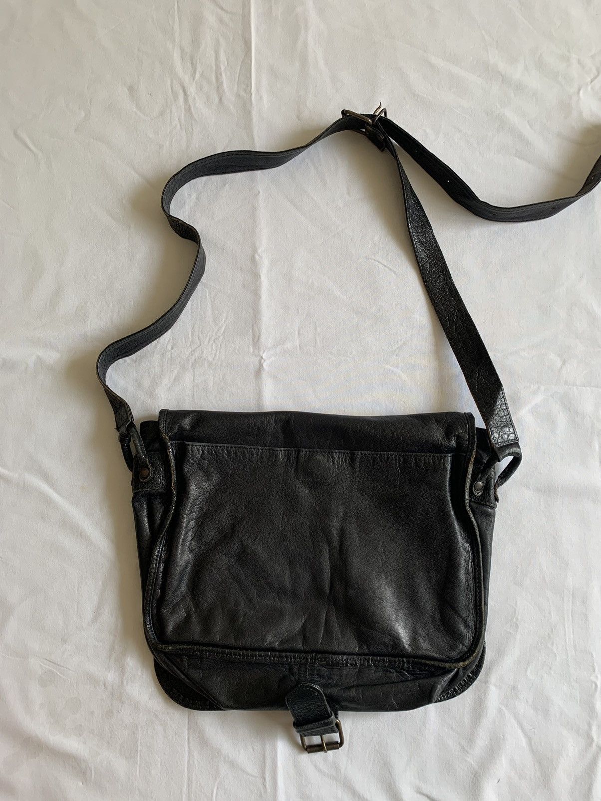 Moschino VINTAGE MOSCHINO BLACK LEATHER SLING BAG Size ONE SIZE - 11 Thumbnail