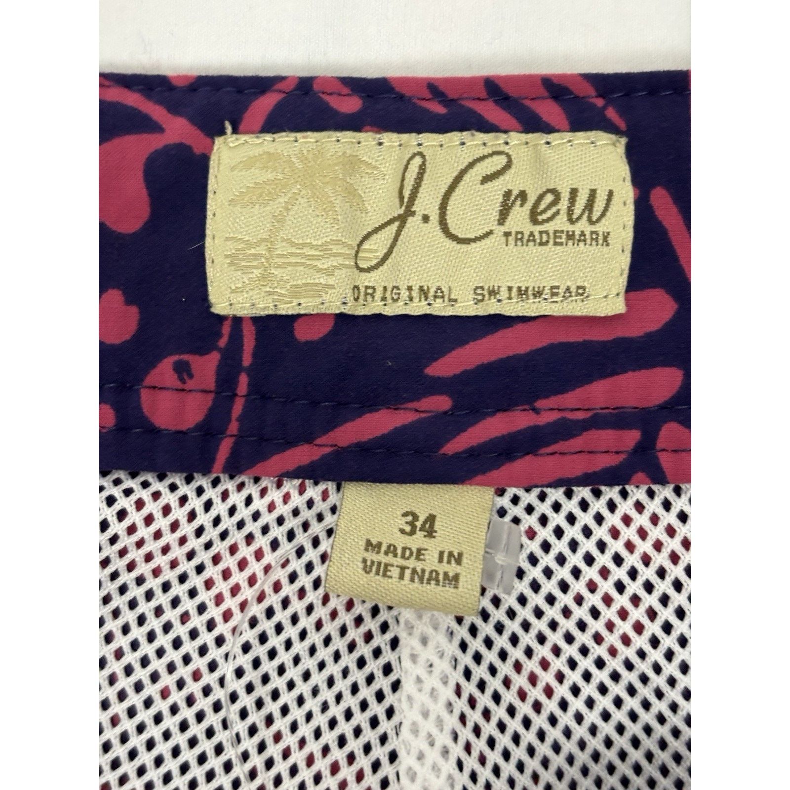 J.Crew J. Crew 9 In Eco Swim Board Short Purple Pink Palm 34 Size US 34 / EU 50 - 3 Thumbnail