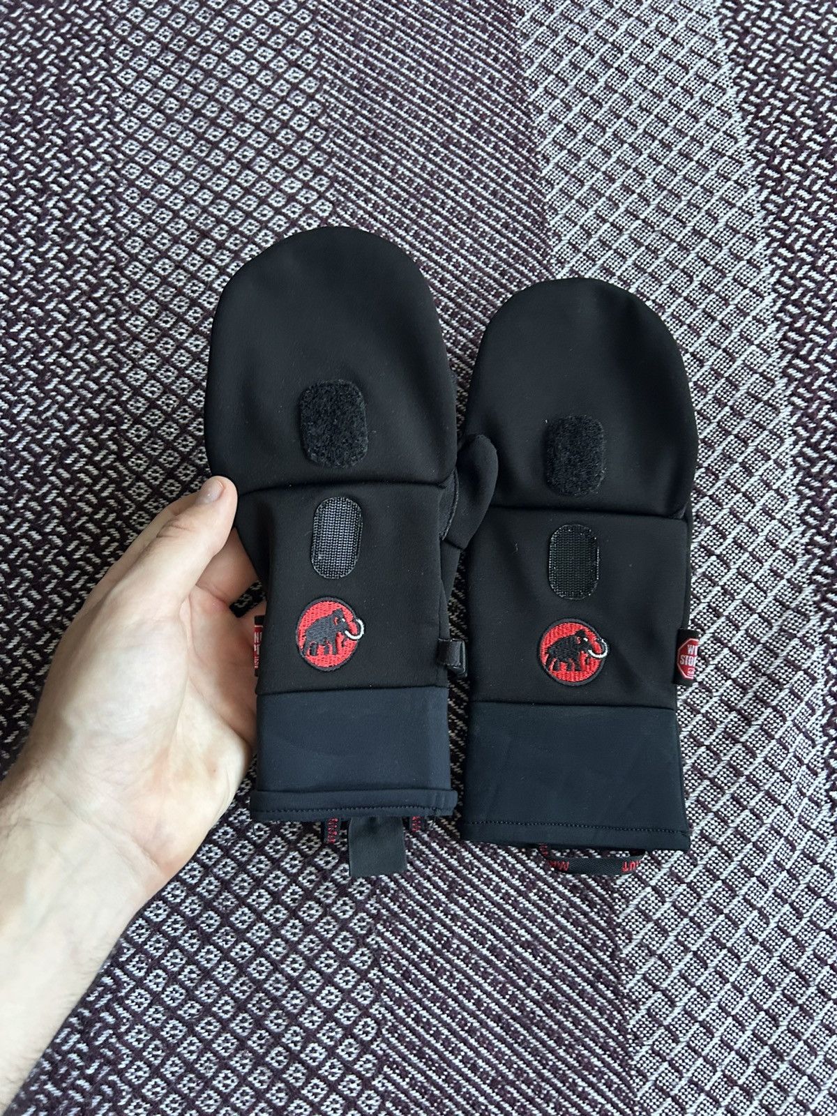 Mammut Vintage Mammut WindStopper Gloves Outdoor Black Unisex Sz M Size ONE SIZE - 4 Thumbnail