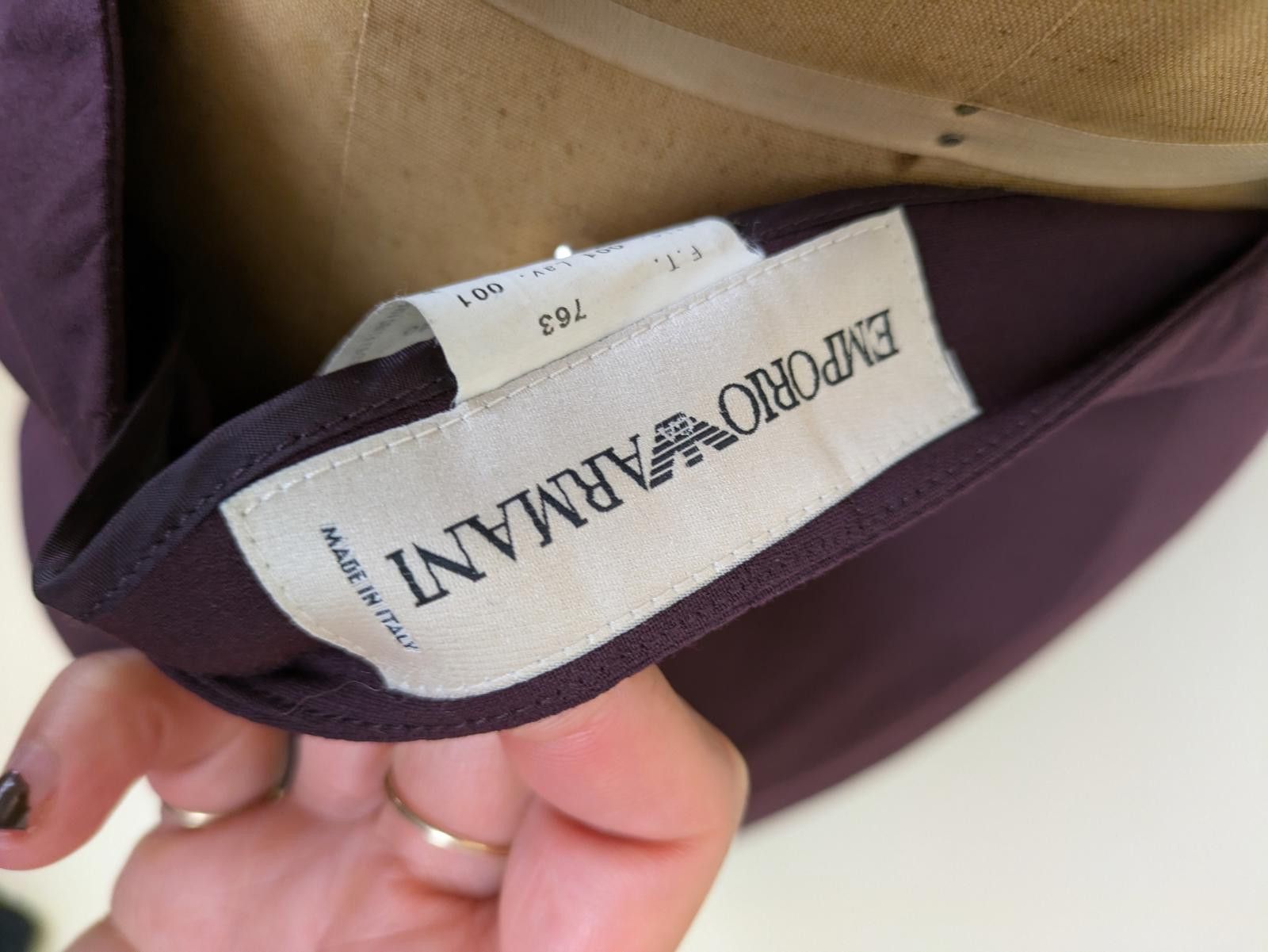 Emporio Armani Y2K Armani wool aubergine gathered slit skirt Size 28" / US 6 / IT 42 - 6 Thumbnail