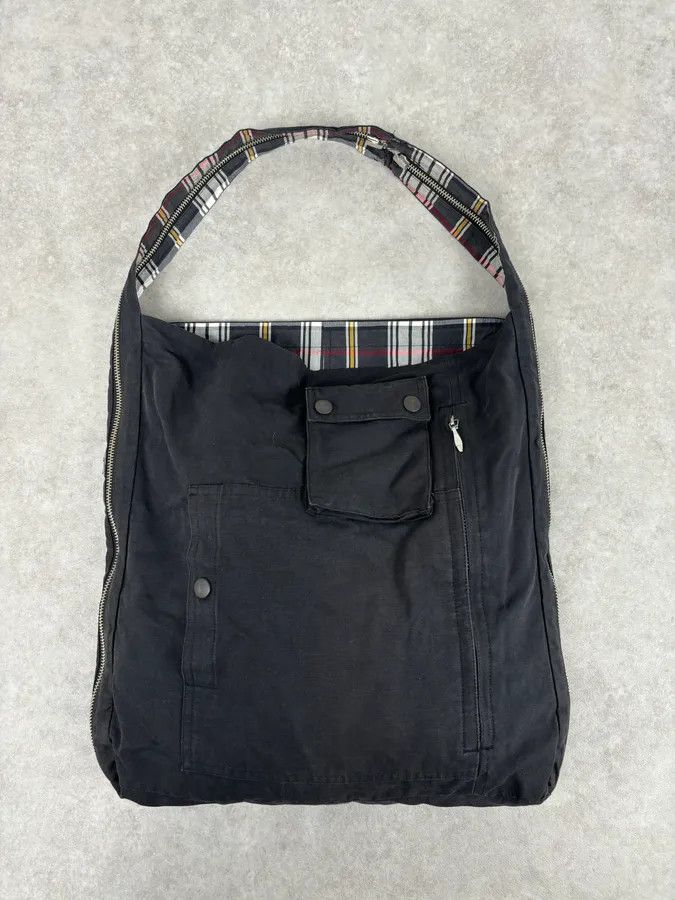 Dries Van Noten Dries Van Noten Black Cargo Utility Shoulder Bag Size ONE SIZE - 1 Thumbnail
