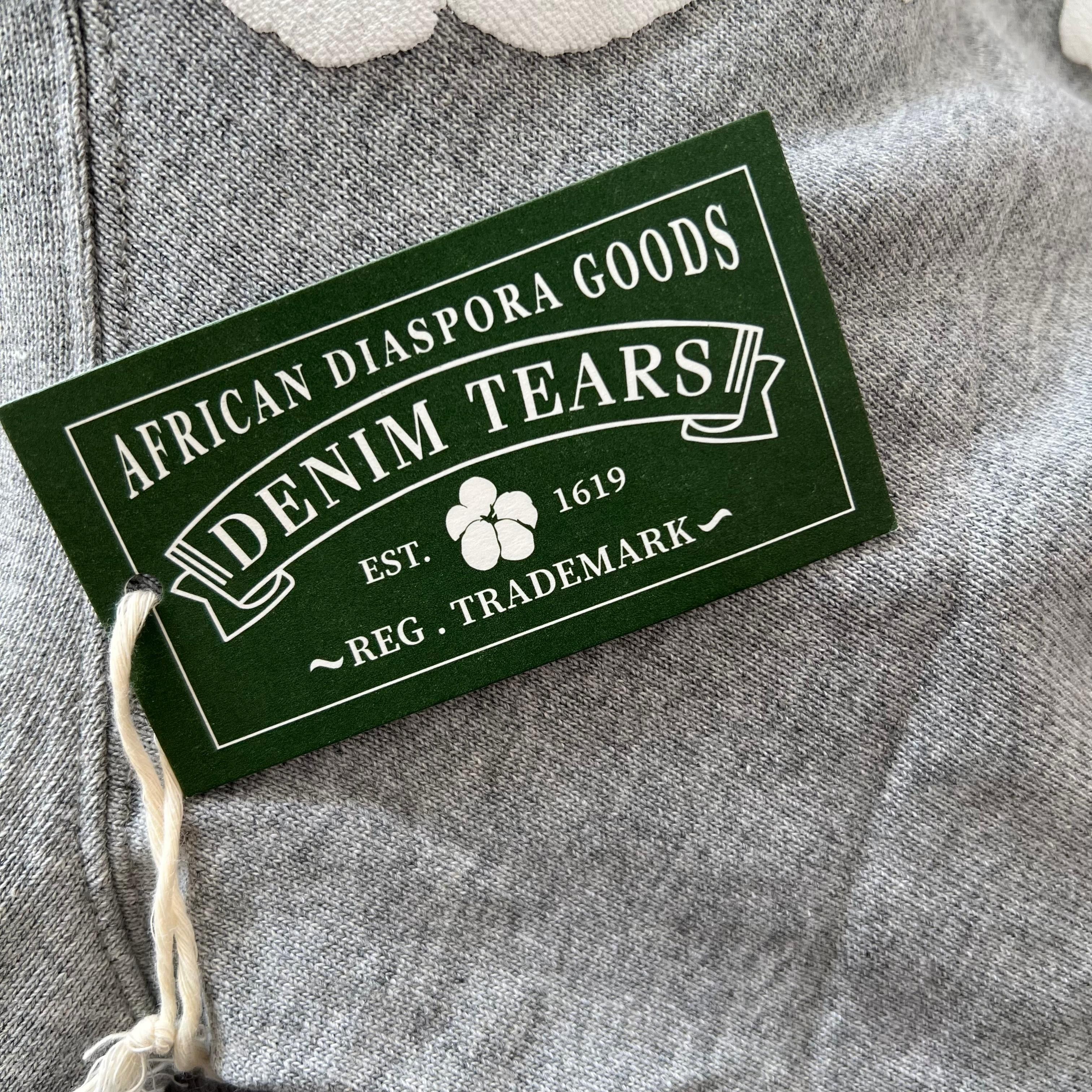 DENIM TEARS Denim Tears Cotton Wreath Long Sleeve Gray Size US L / EU 52-54 / 3 - 6 Thumbnail