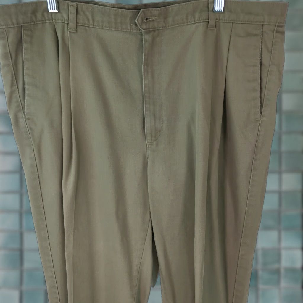 Dockers DOCKERS Dress Pants Beige 42x30 Flat Front High Rise Classic 100% Cotton Men Pants Signature Khaki Size US 42 / EU 58 - 1 Thumbnail