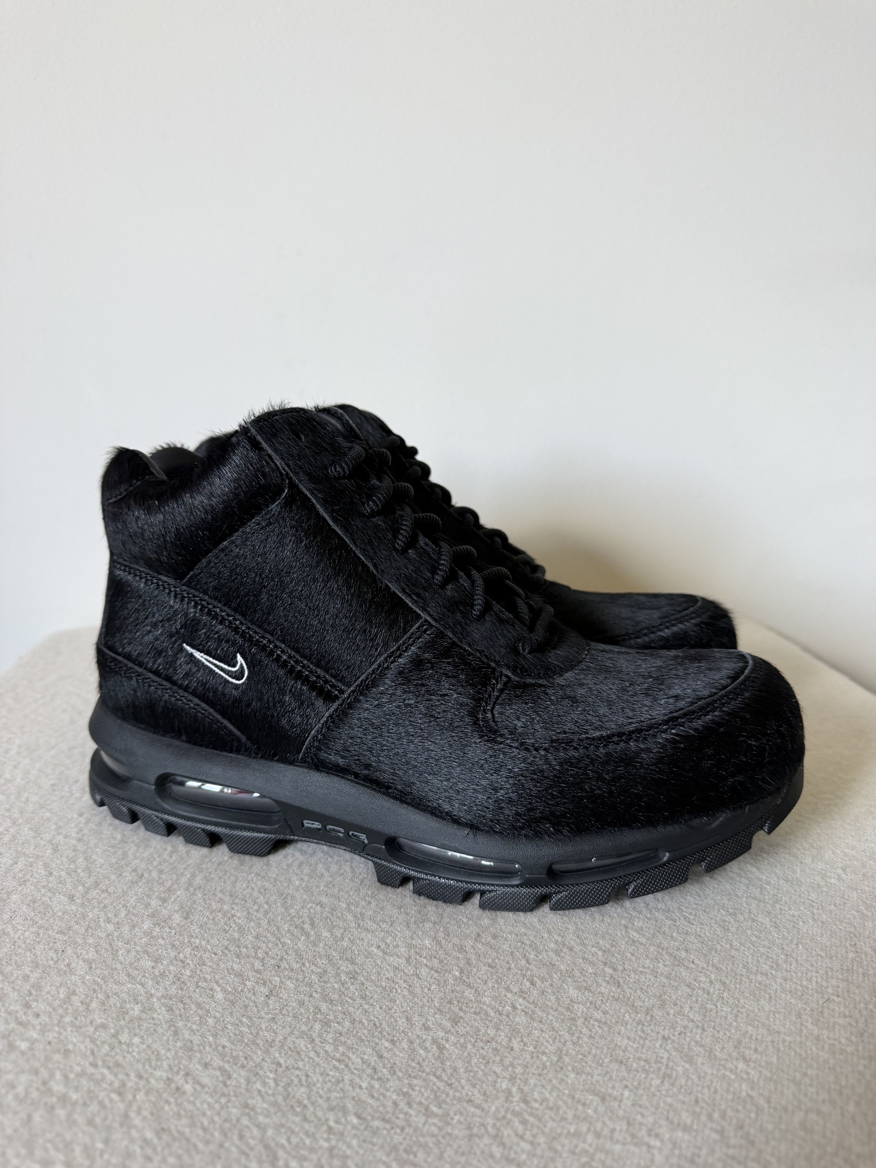 Nike ACG Nike ACG Air Max Goadome in Black Pony Hair Size US 12 / EU 45 - 1 Thumbnail