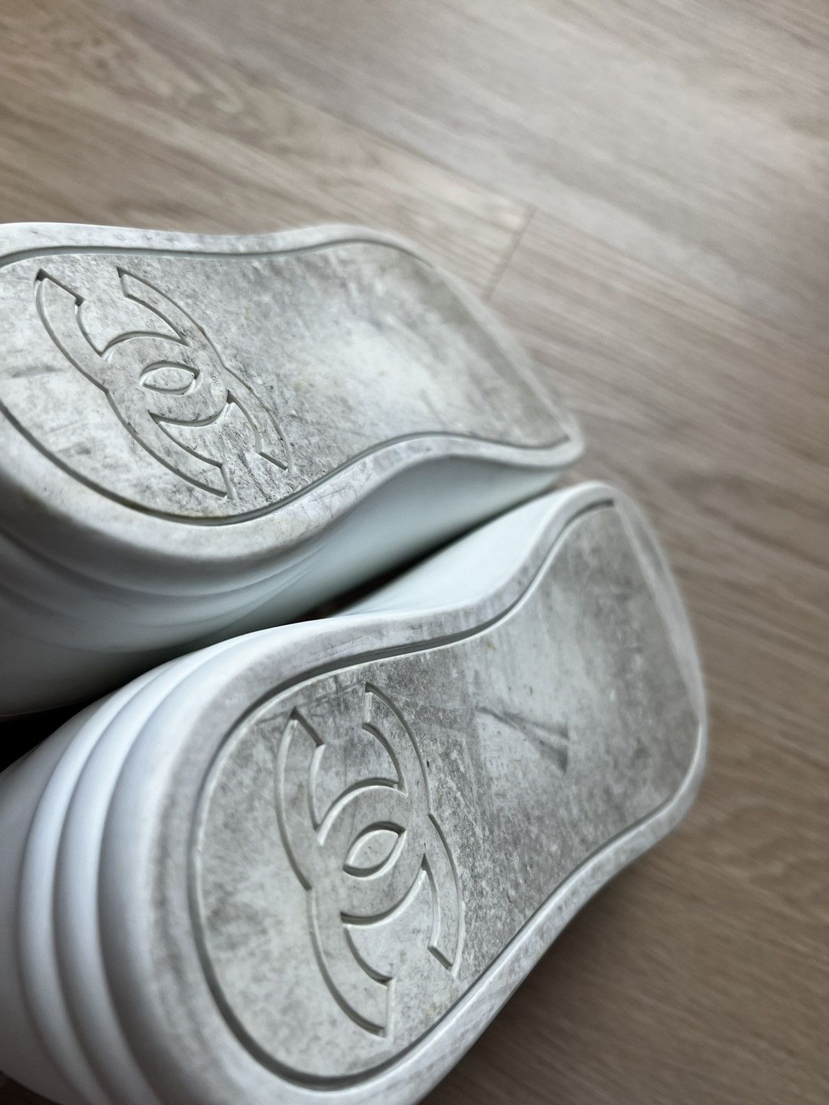 Chanel Chanel Low Top CC Shoes Size US 7.5 / EU 40-41 - 4 Thumbnail