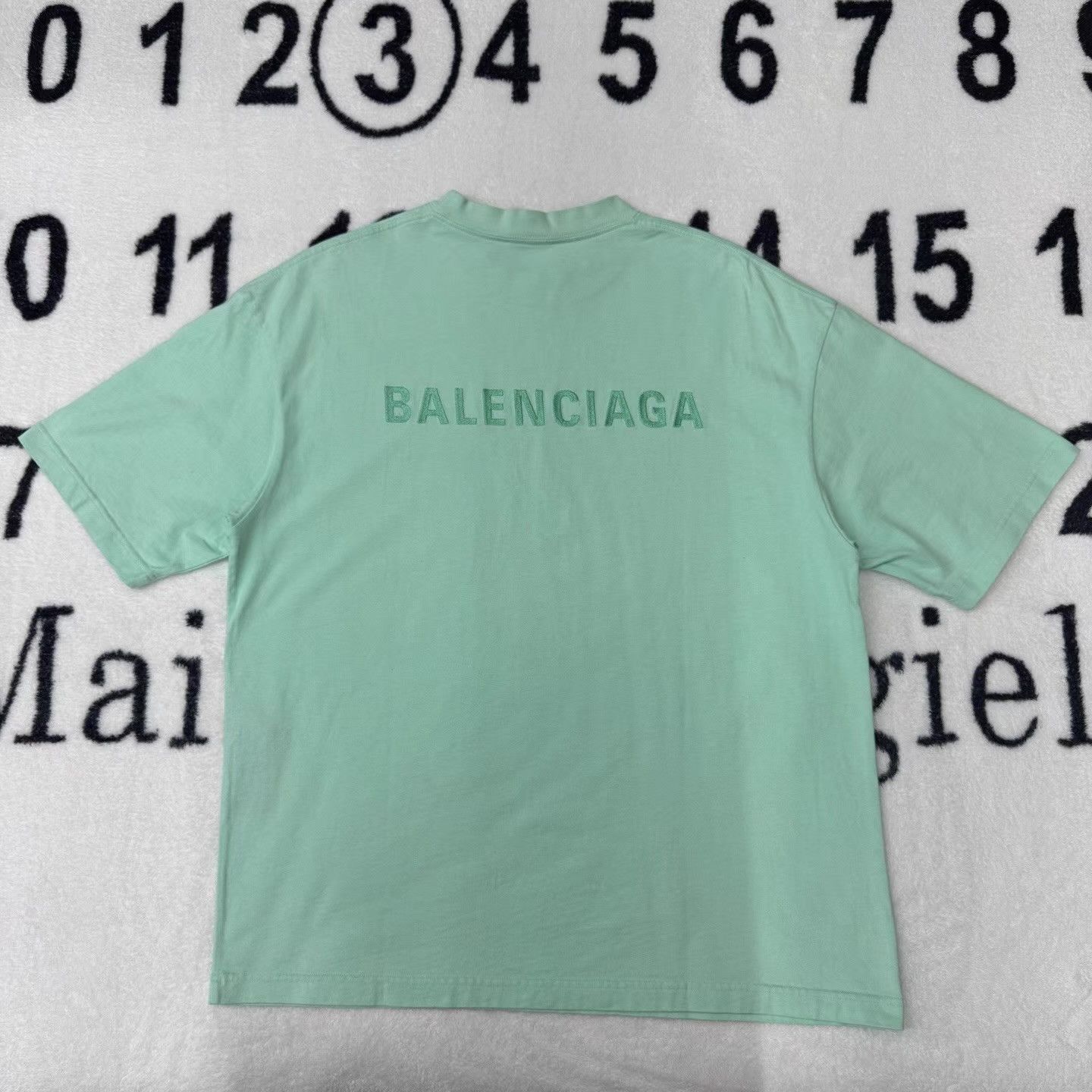 Balenciaga Balenciaga Mint Green Short Sleeve T‑shirt Q10 Size US M / EU 48-50 / 2 - 2 Thumbnail